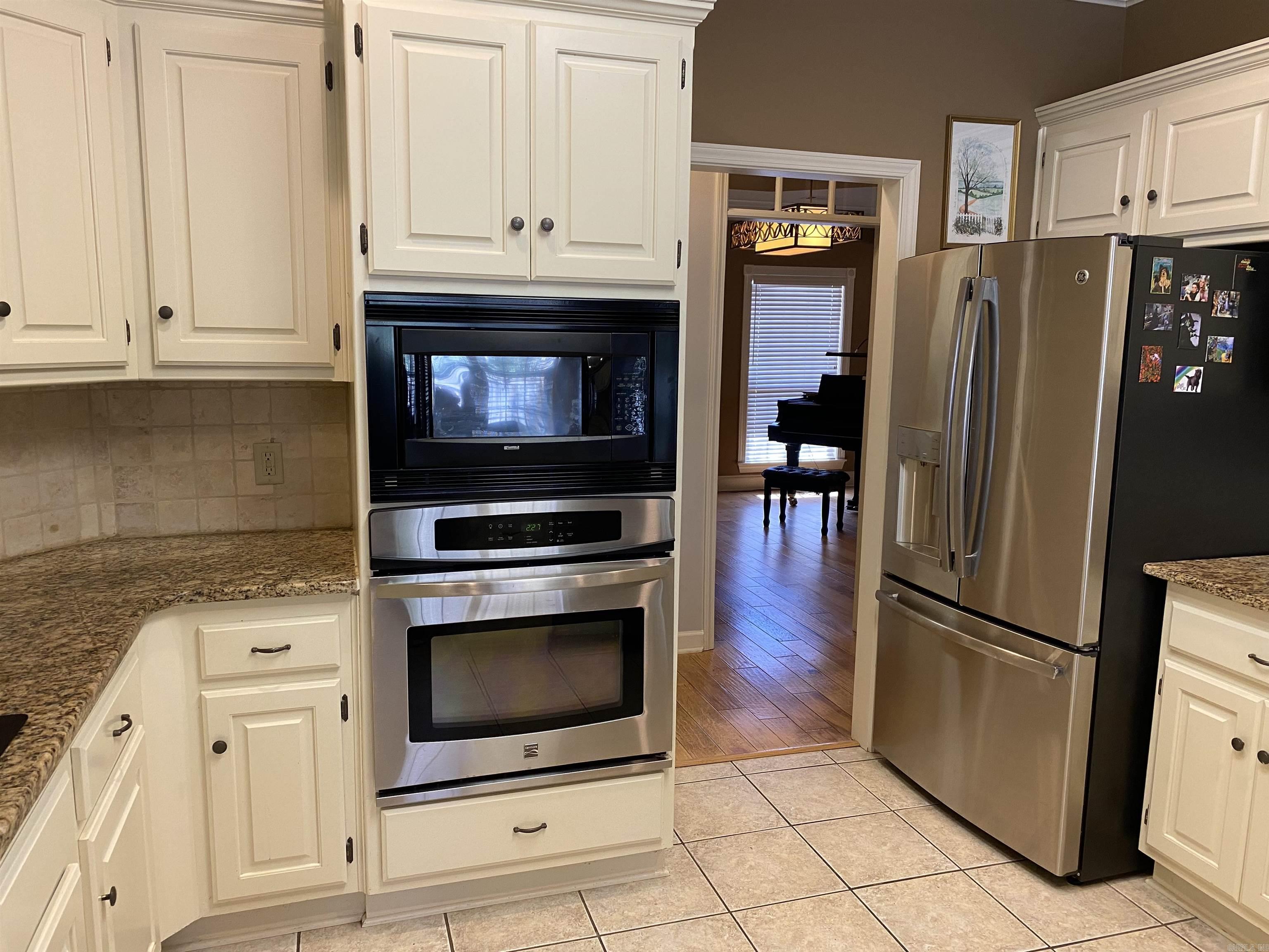 12706  Meadows Edge Ln  Little Rock, AR