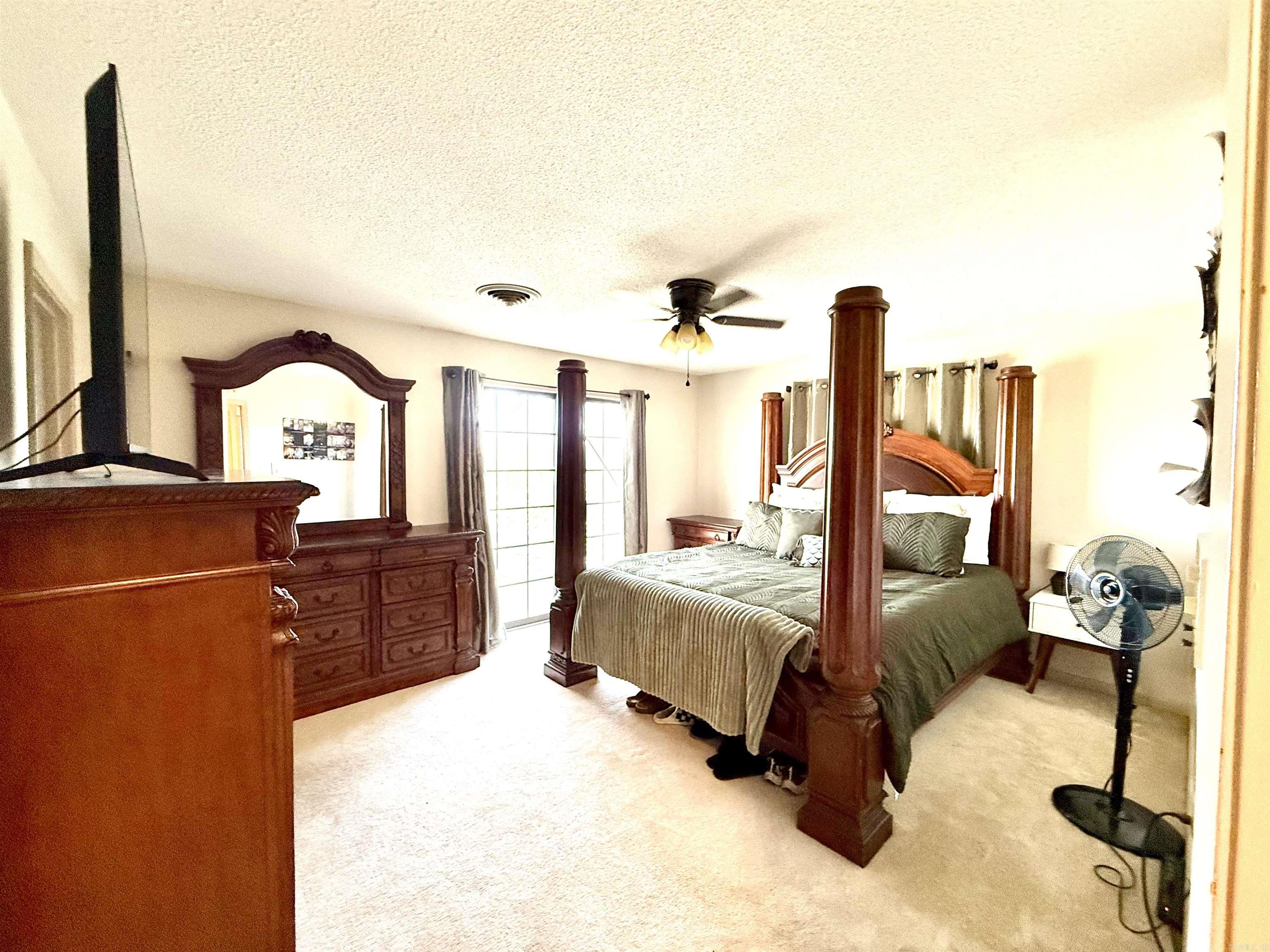 128  Berry  Searcy, AR