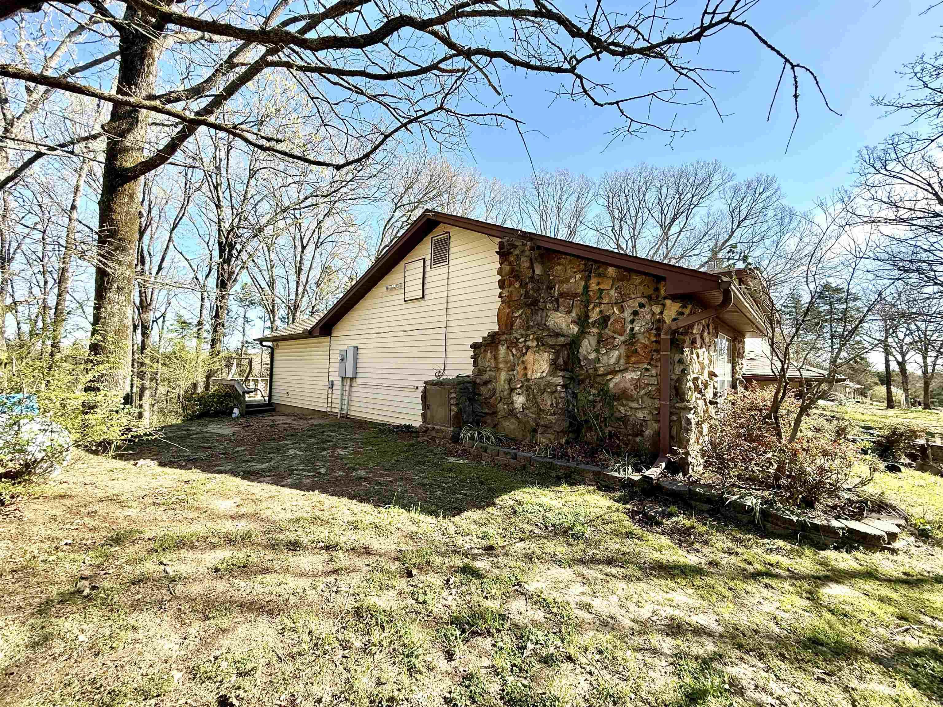 128  Berry  Searcy, AR