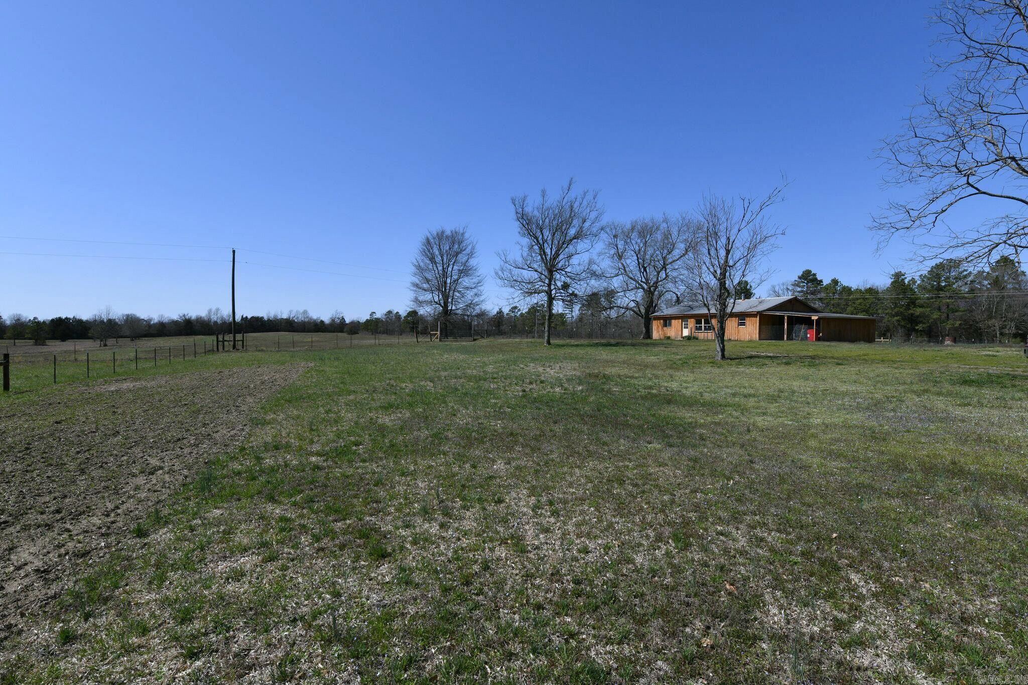 281  Polk Road 24  Cove, AR