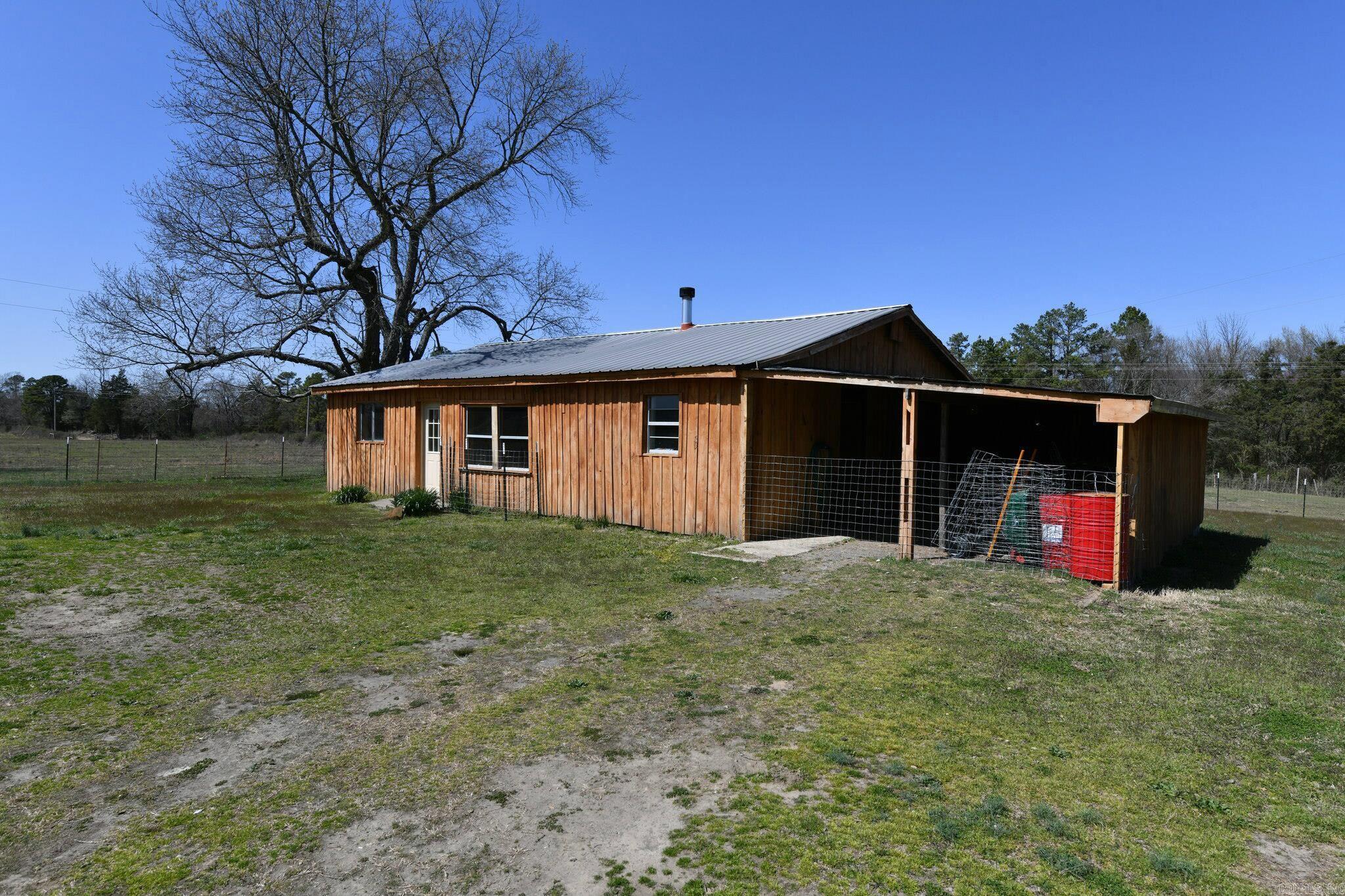 281  Polk Road 24  Cove, AR