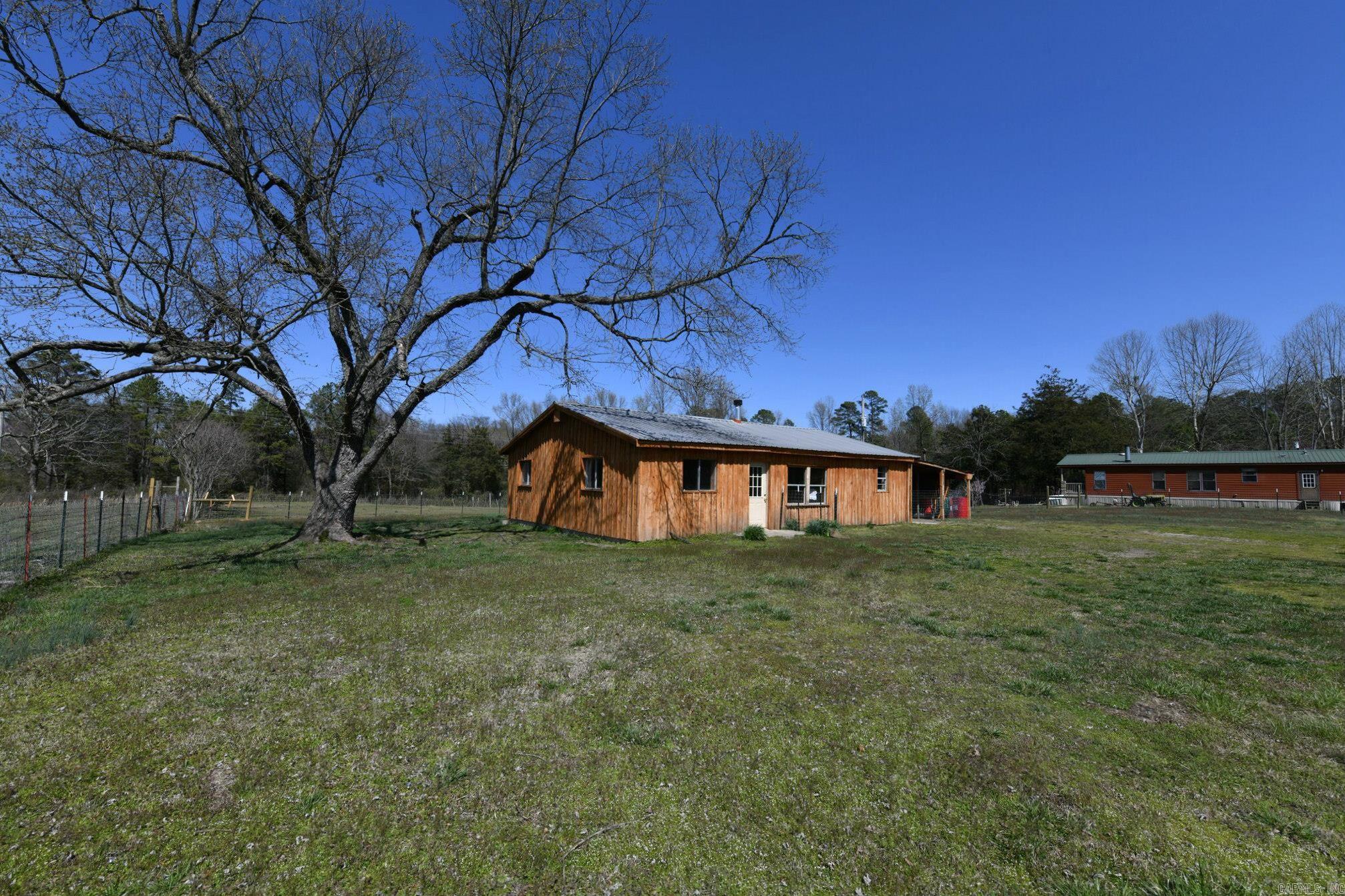 281  Polk Road 24  Cove, AR