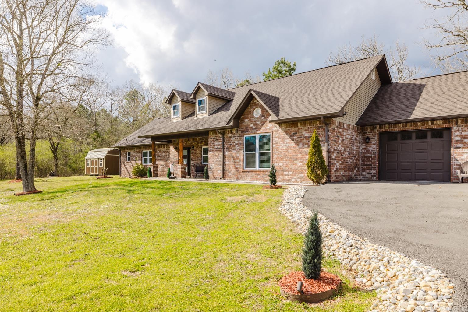 420  Coachlight  Hot Springs, AR