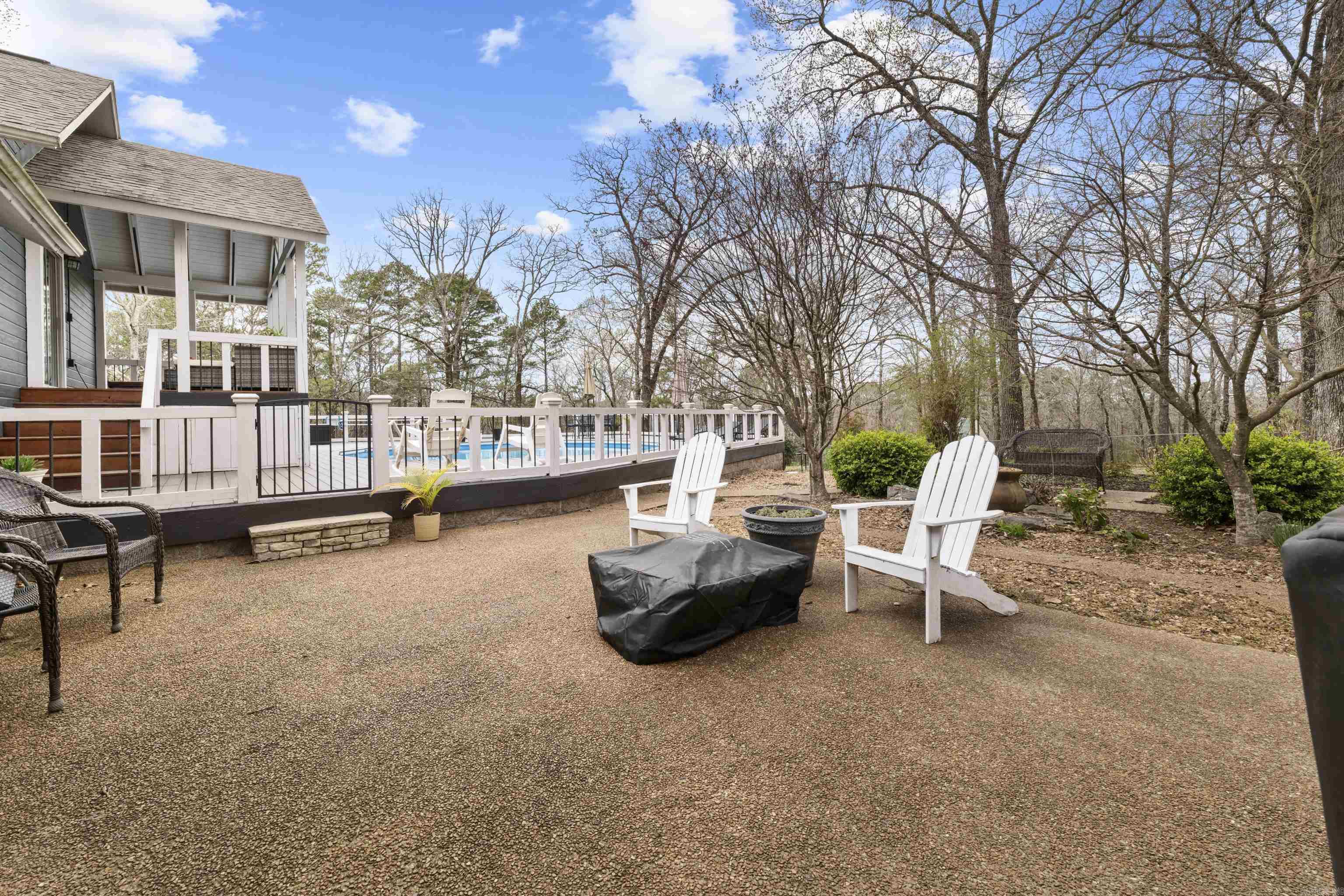 9  Robinwood Cove  Dr.  Heber Springs, AR
