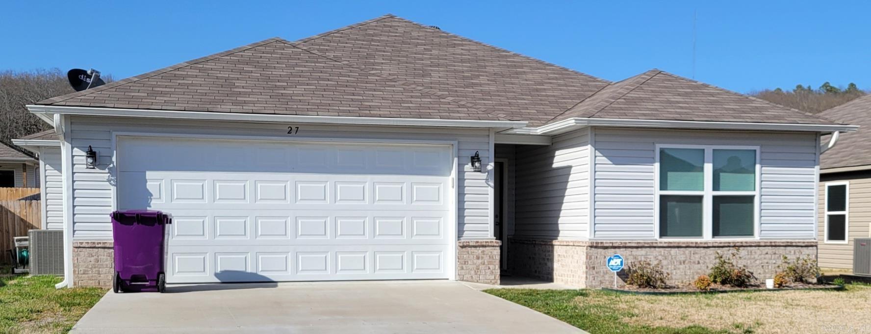 27  Curly Leaf  Conway, AR
