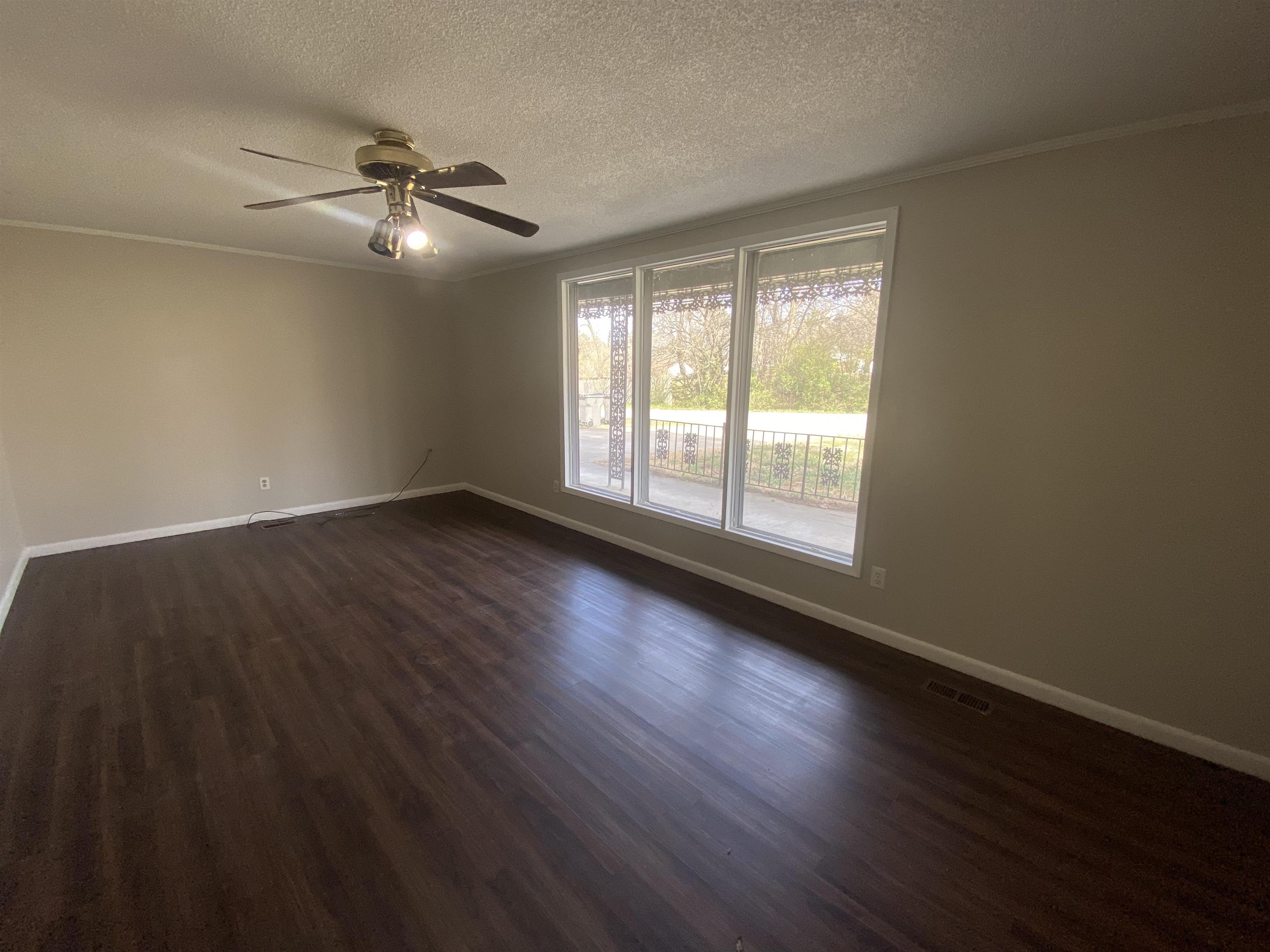 510 N 6 1/2  Paragould, AR