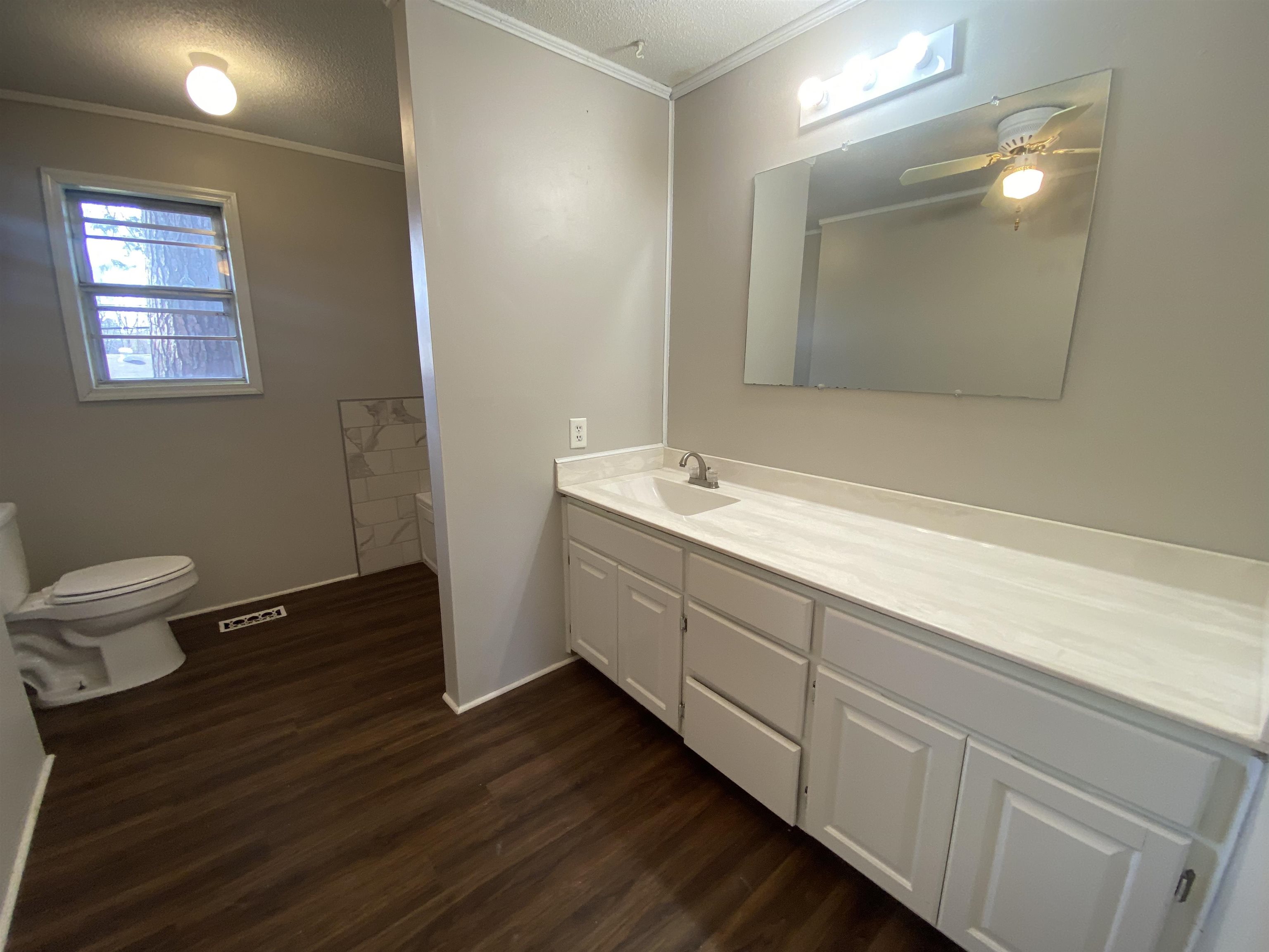 510 N 6 1/2  Paragould, AR