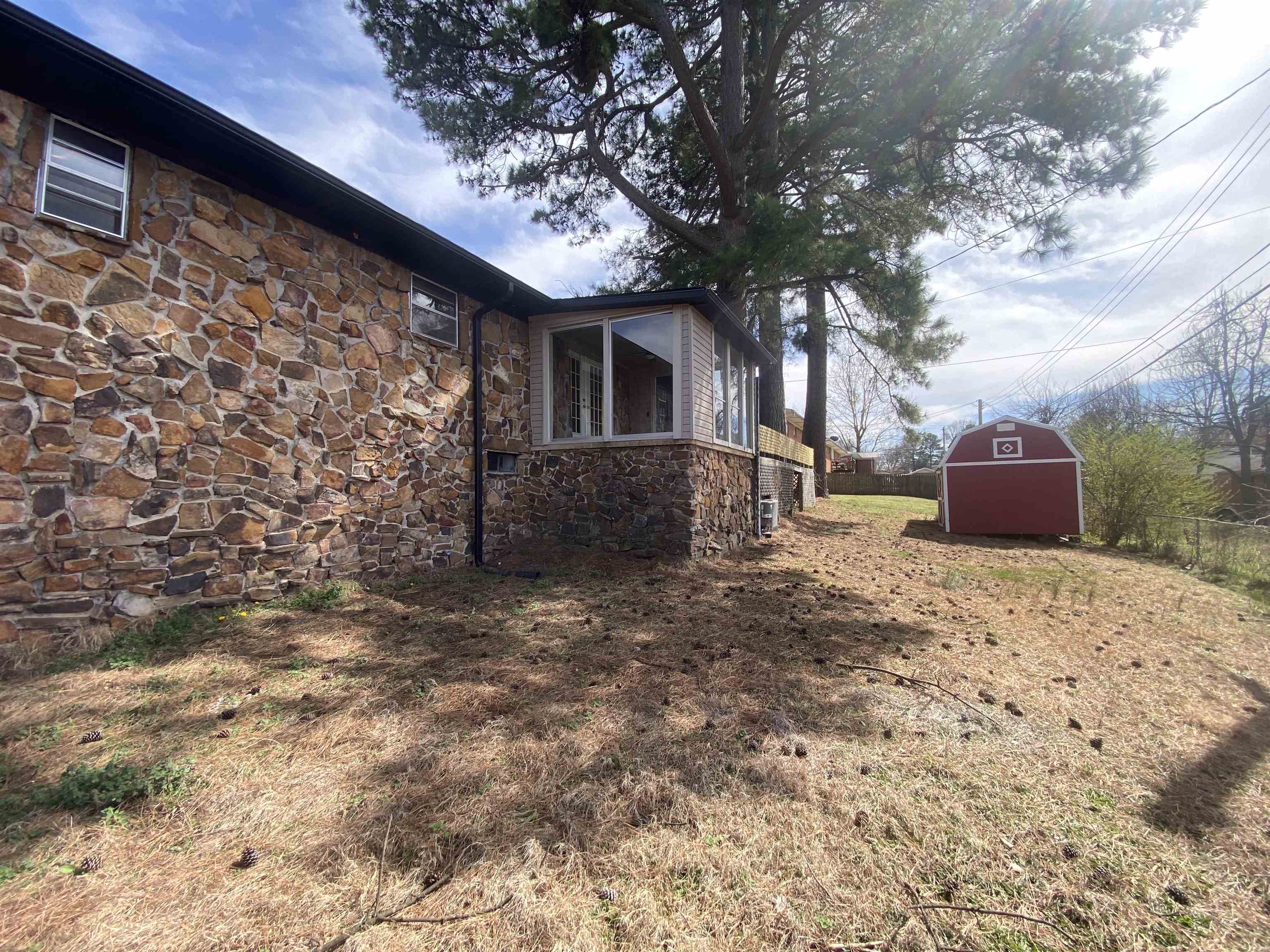 510 N 6 1/2  Paragould, AR
