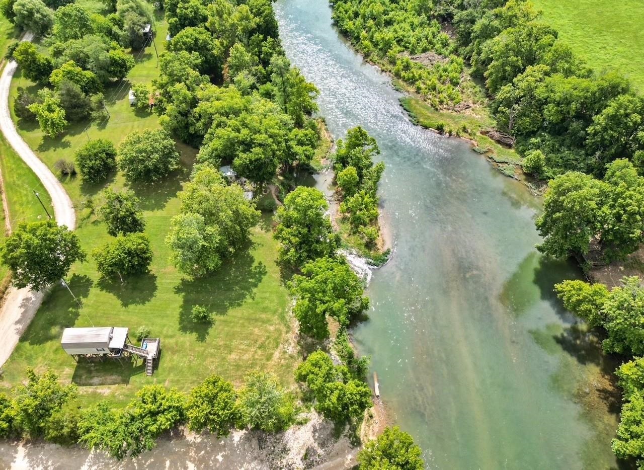 2 Lawrence 1070  Ravenden, AR