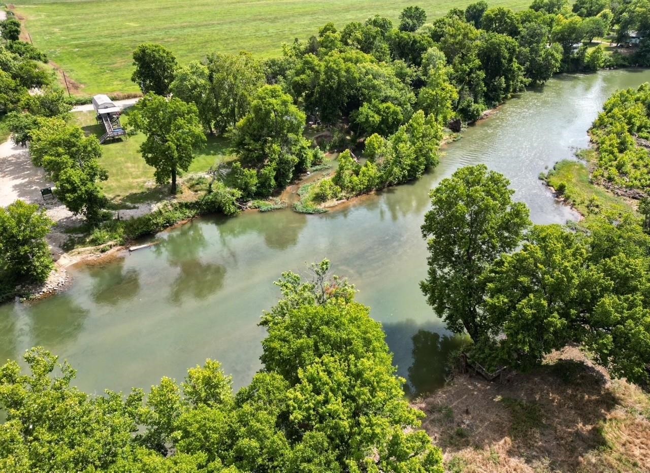 2 Lawrence 1070  Ravenden, AR
