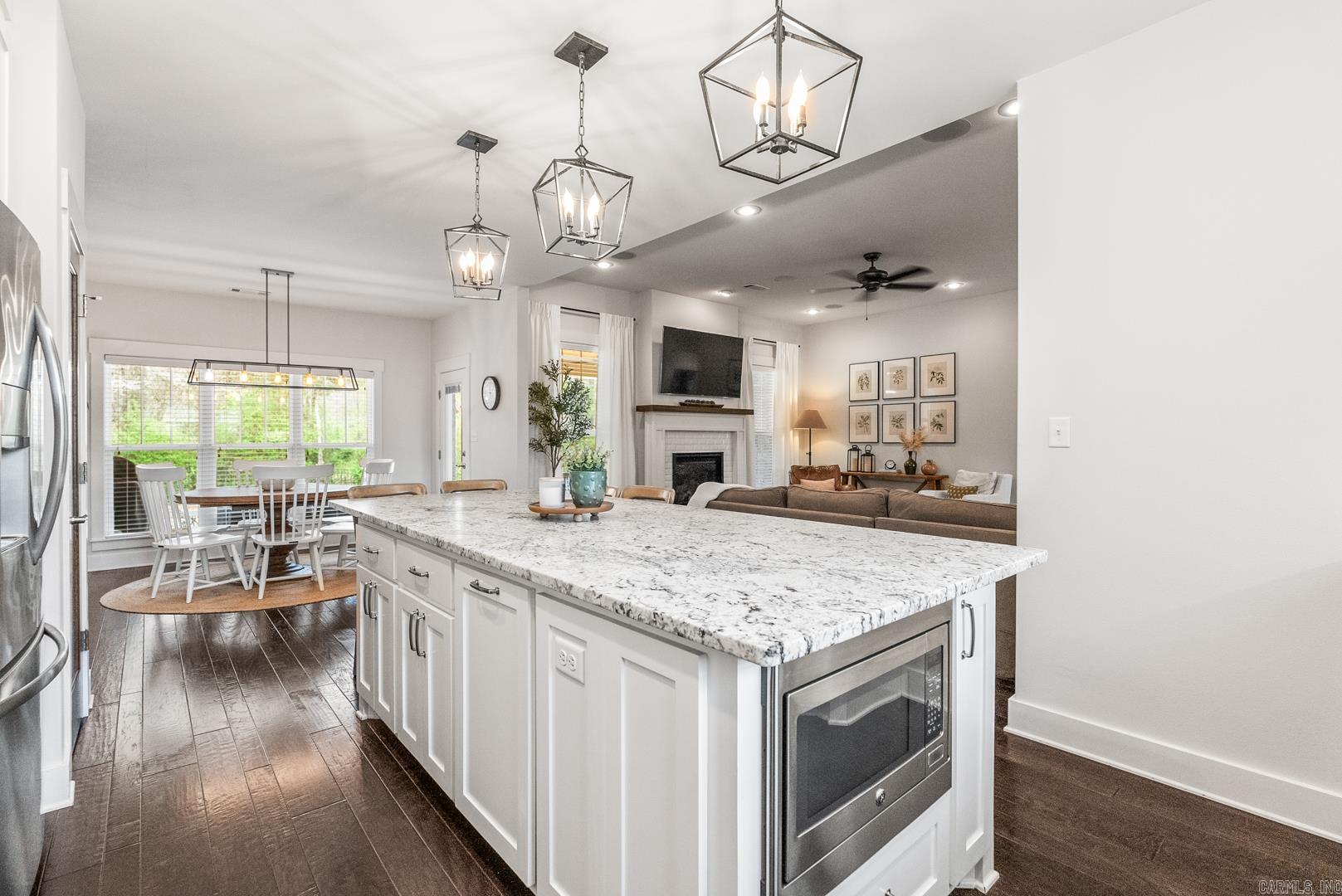 3460  Daffodil  Conway, AR
