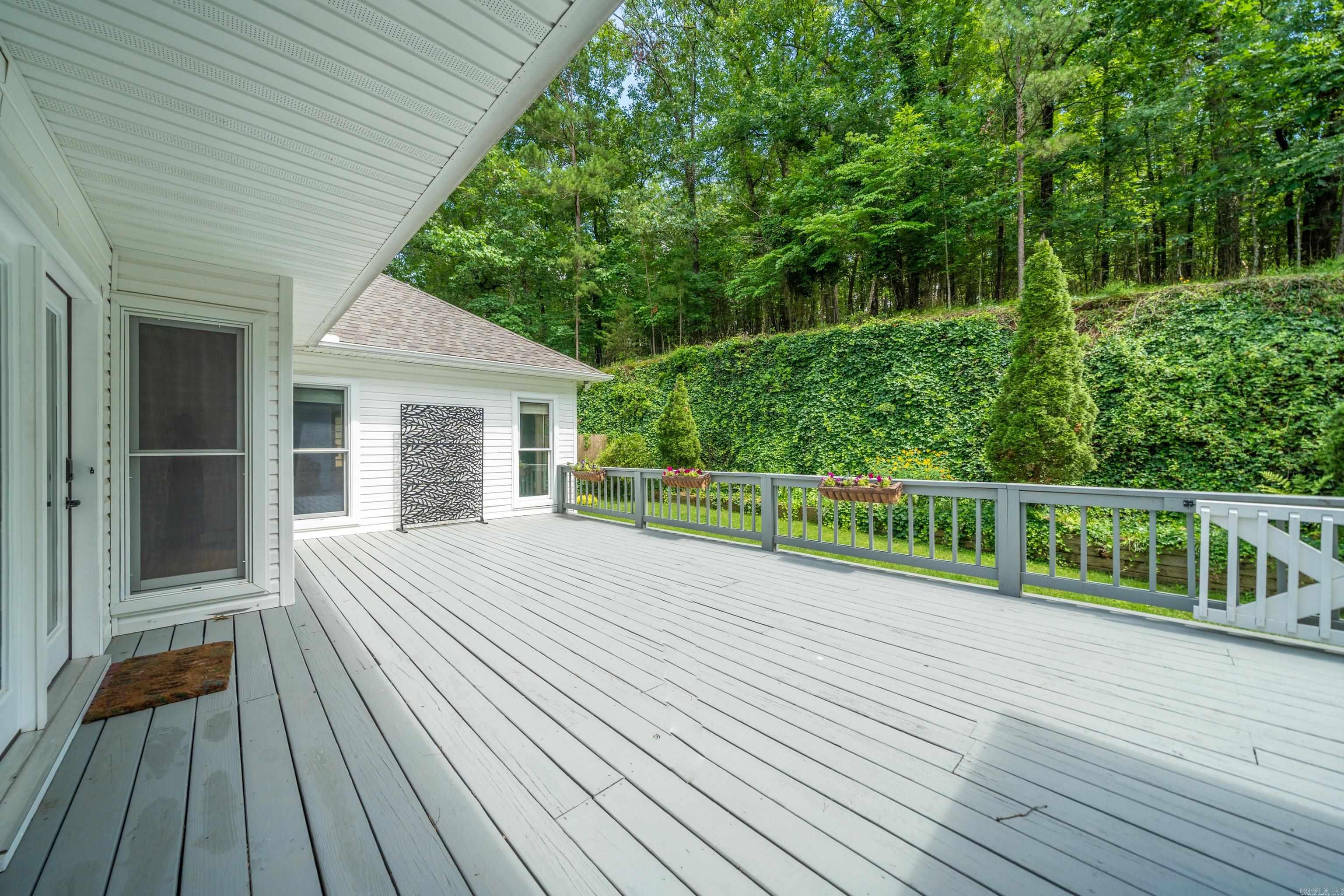 106 Ravenwood Place  Hot Springs, AR
