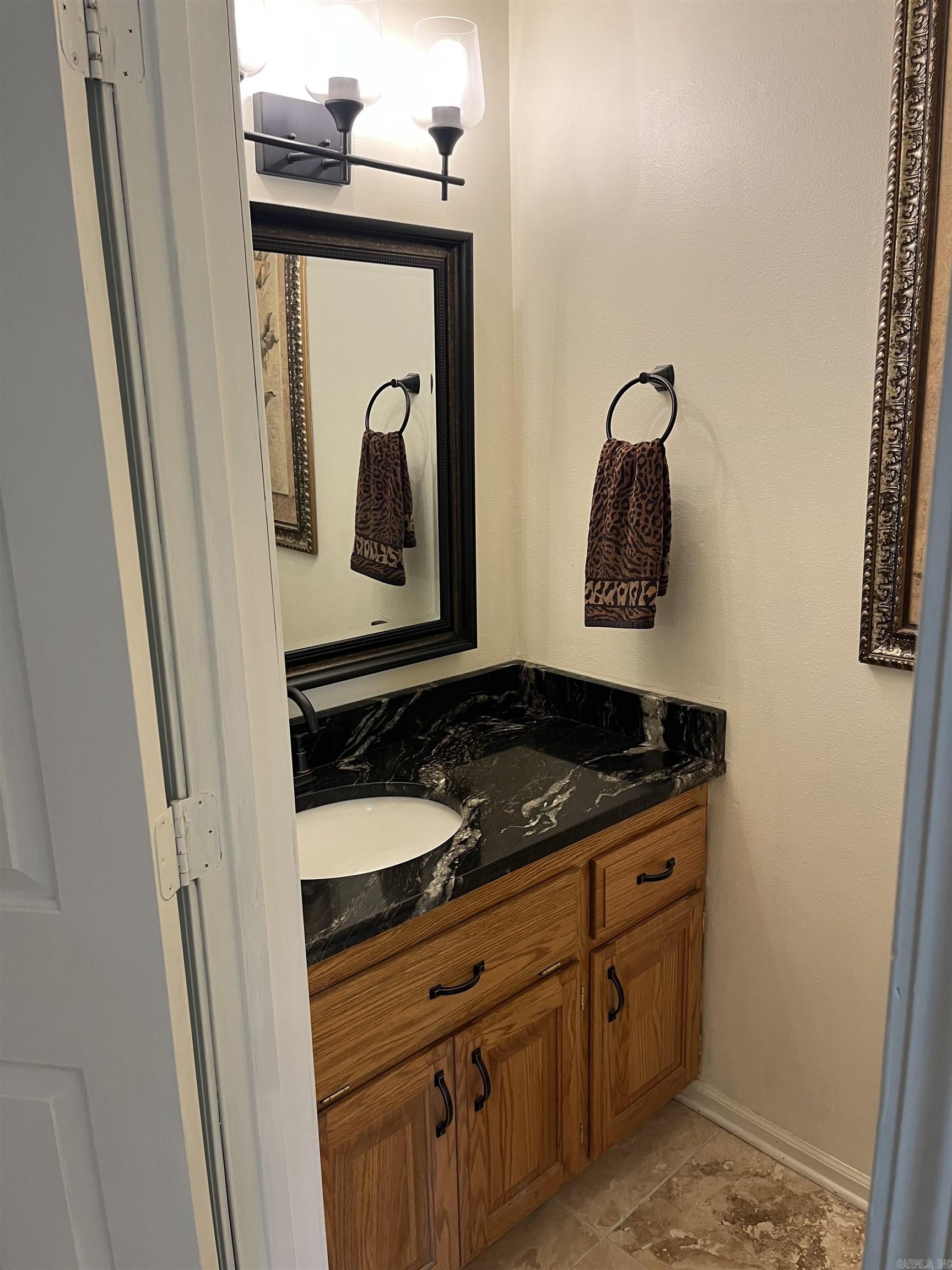 111 Berry Lane Monticello, AR 71655