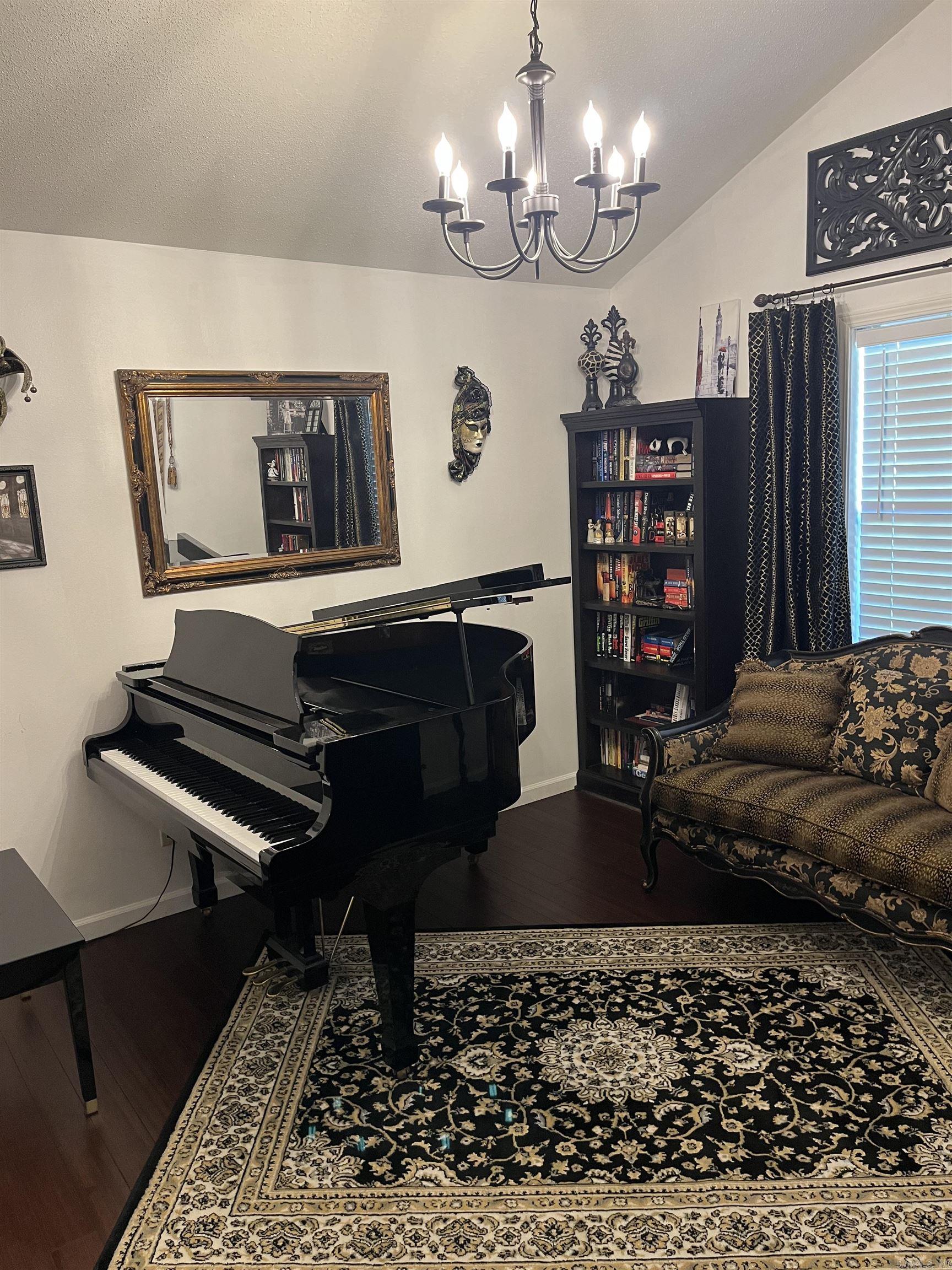 111 Berry Lane Monticello, AR 71655