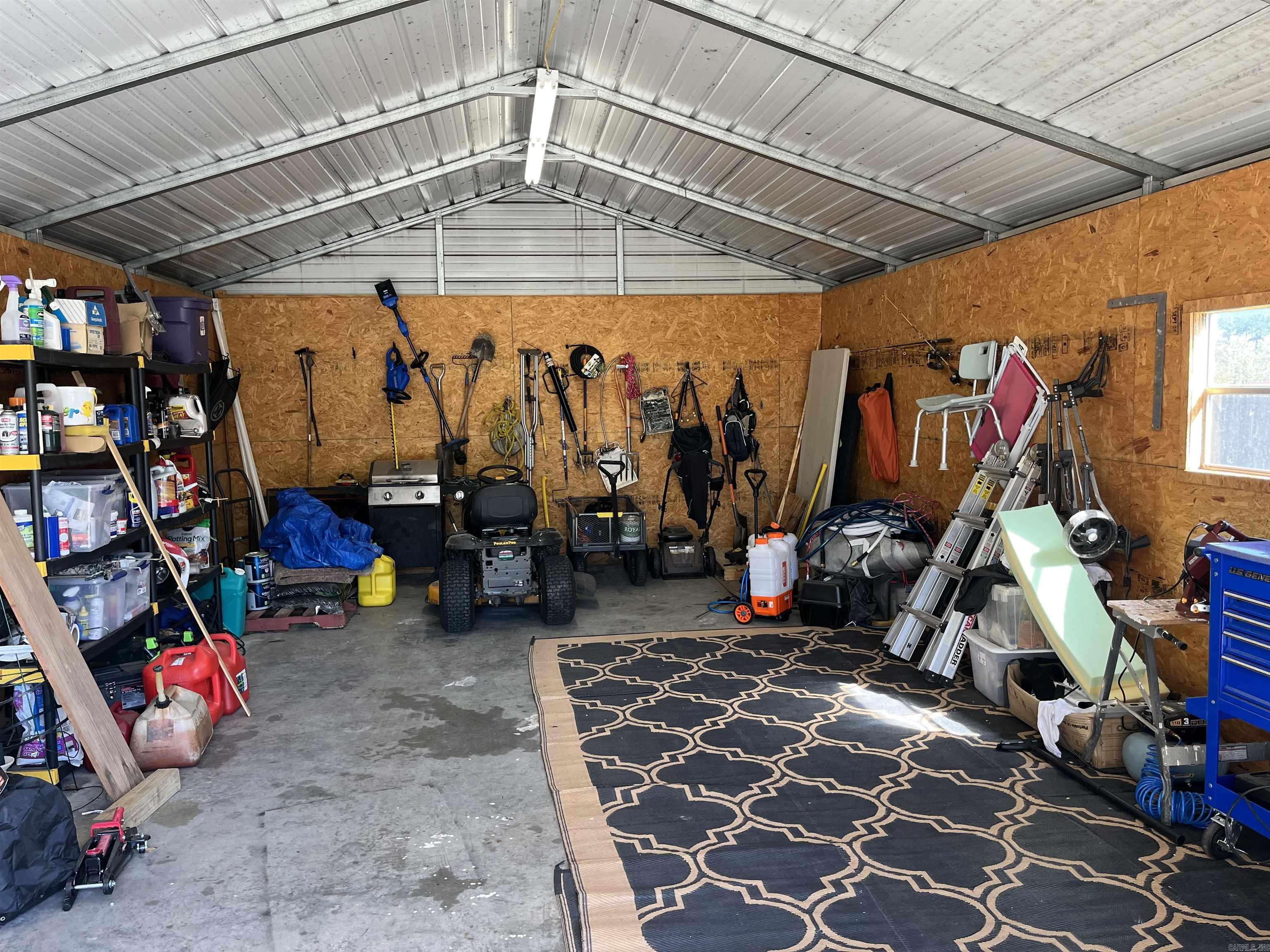 111 Berry Lane Monticello, AR 71655