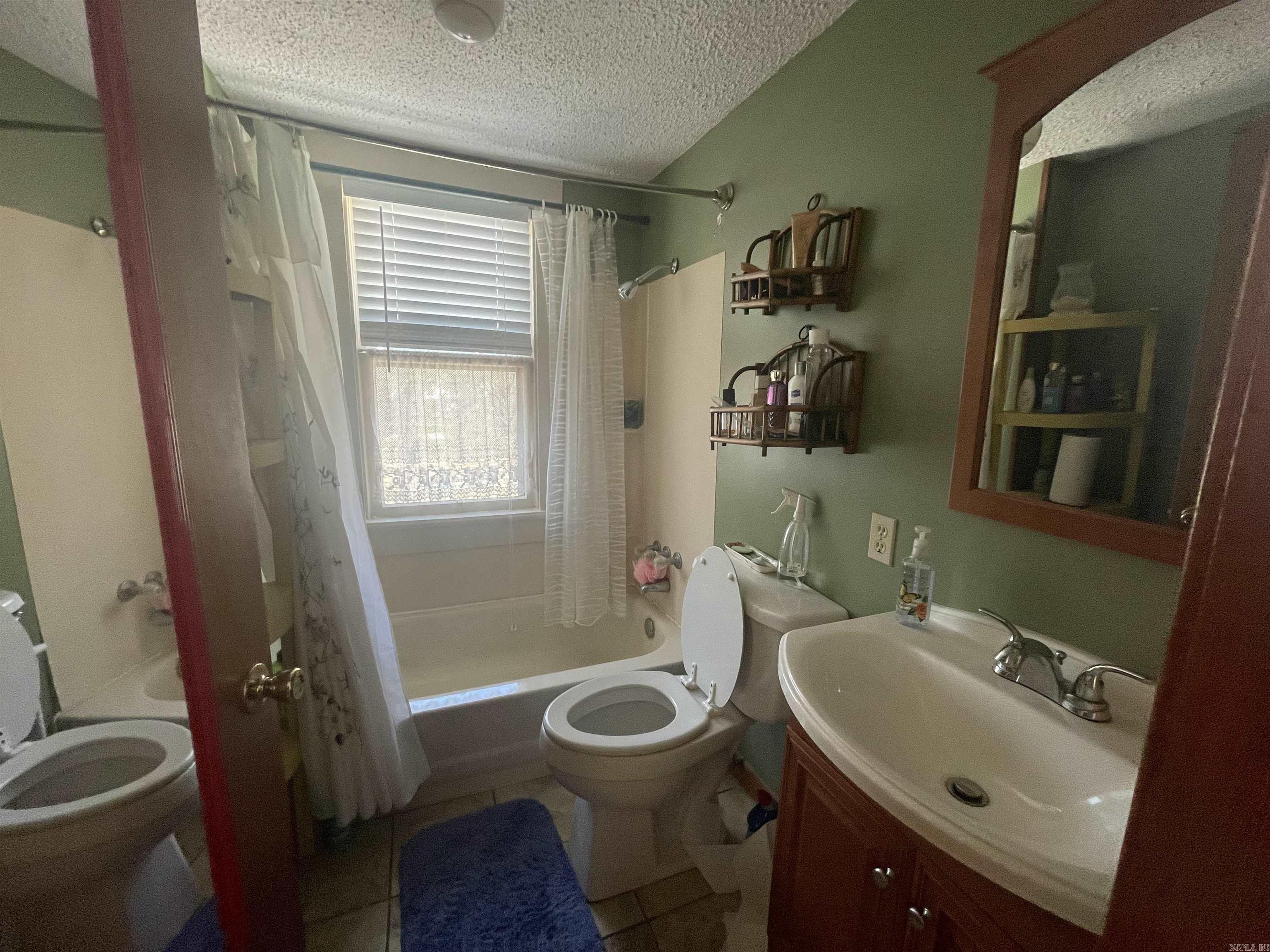 1009  Arkansas  West Helena, AR