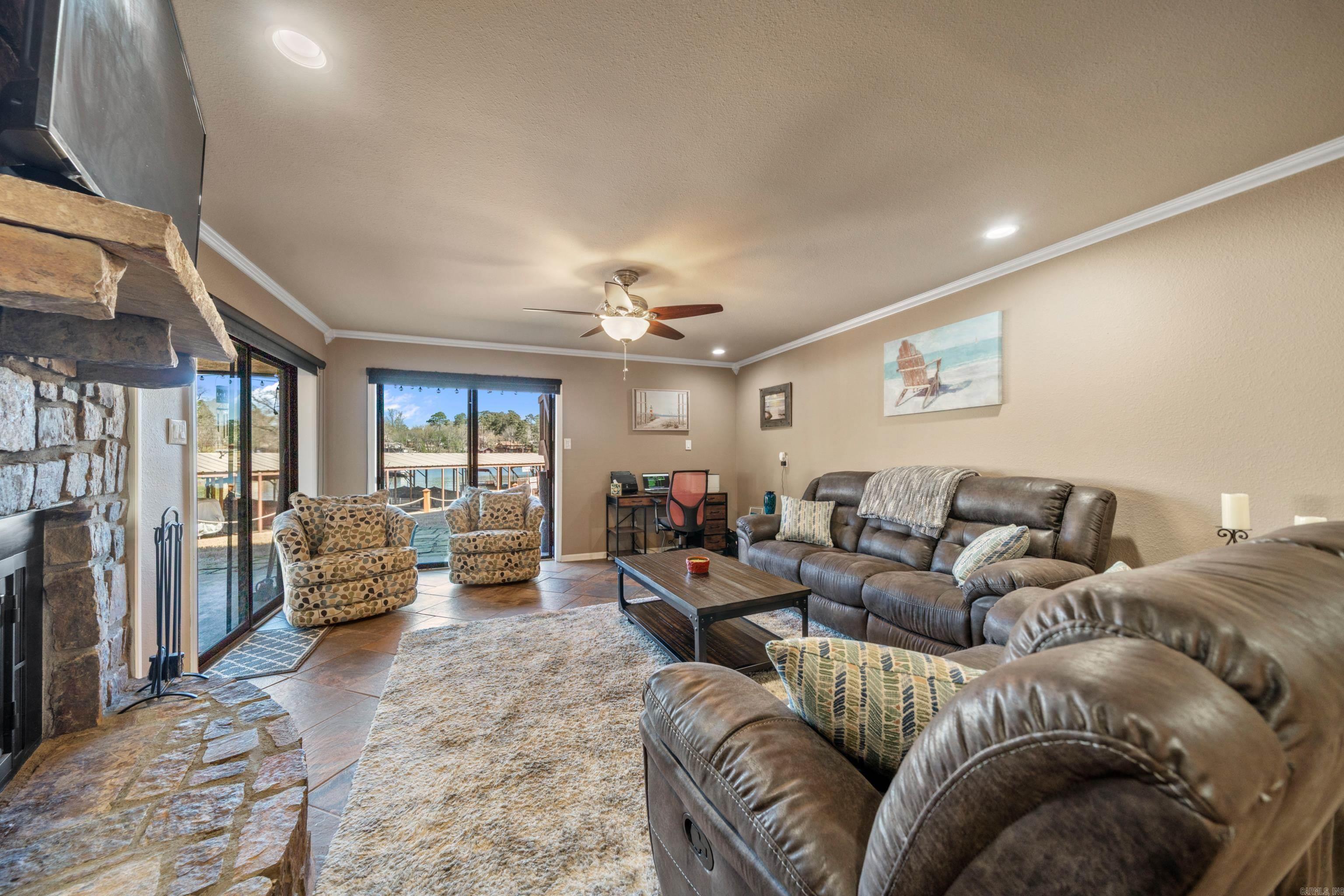 1412  Airport  Hot Springs, AR