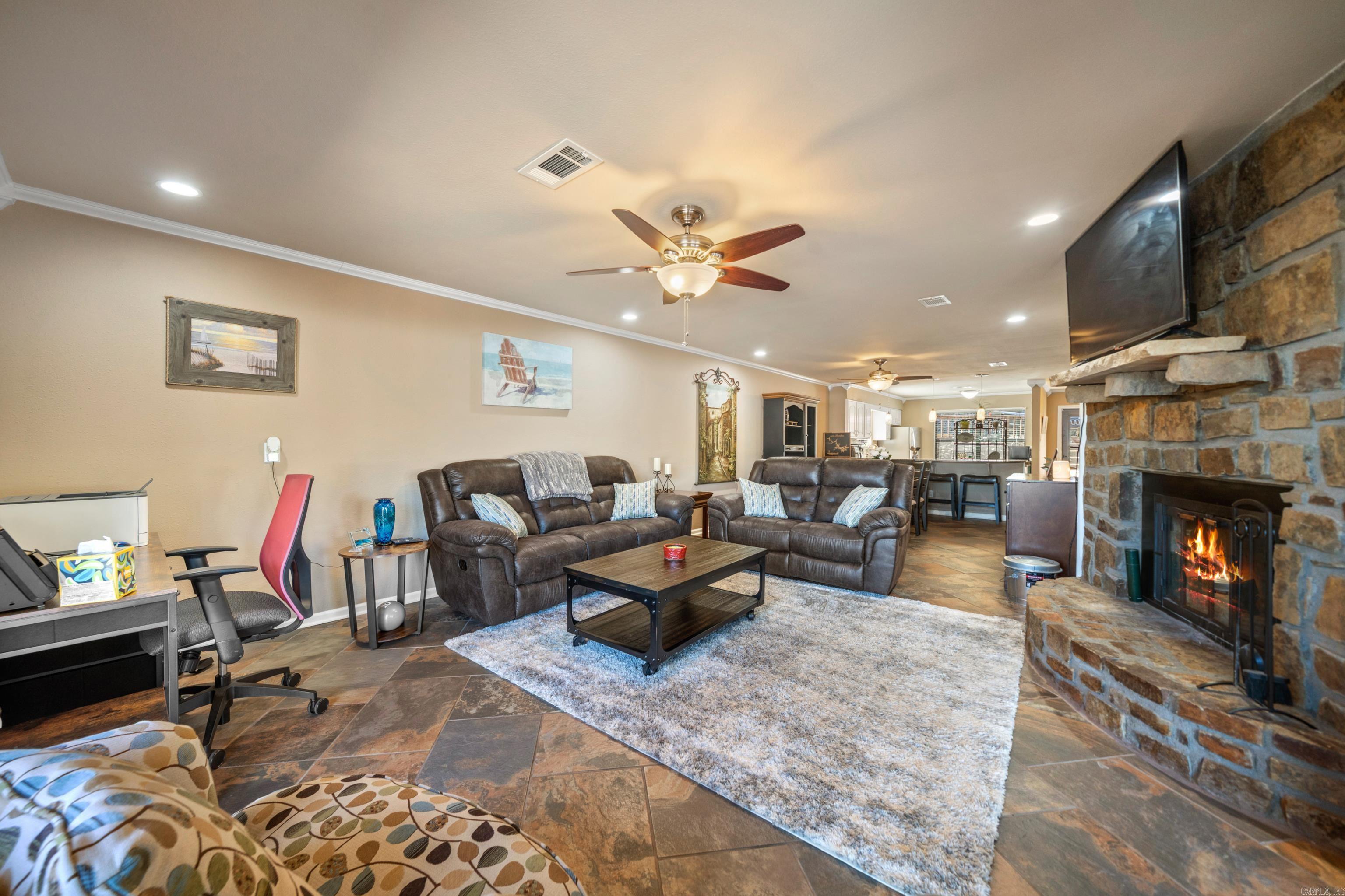 1412  Airport  Hot Springs, AR