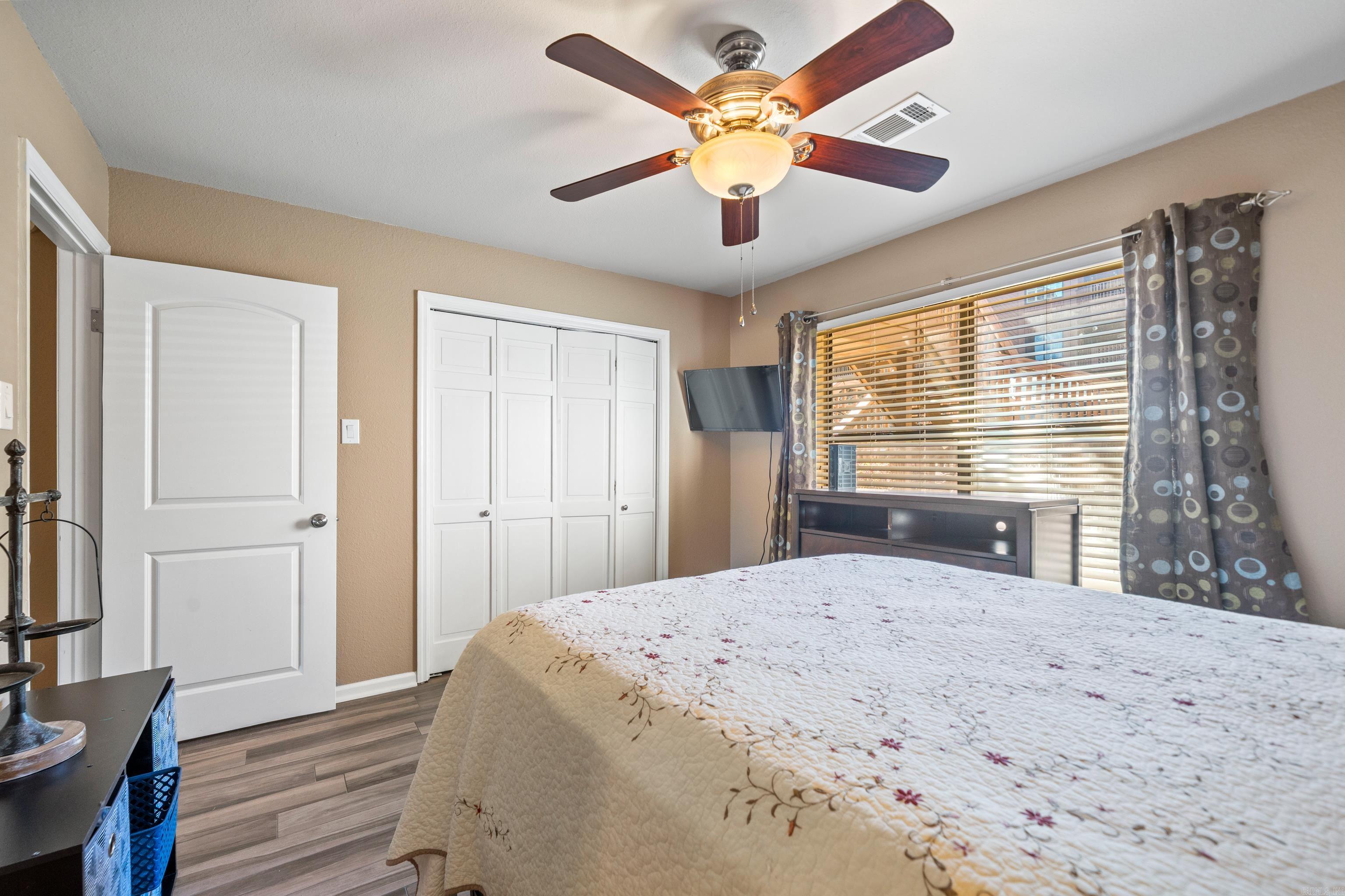 1412  Airport  Hot Springs, AR