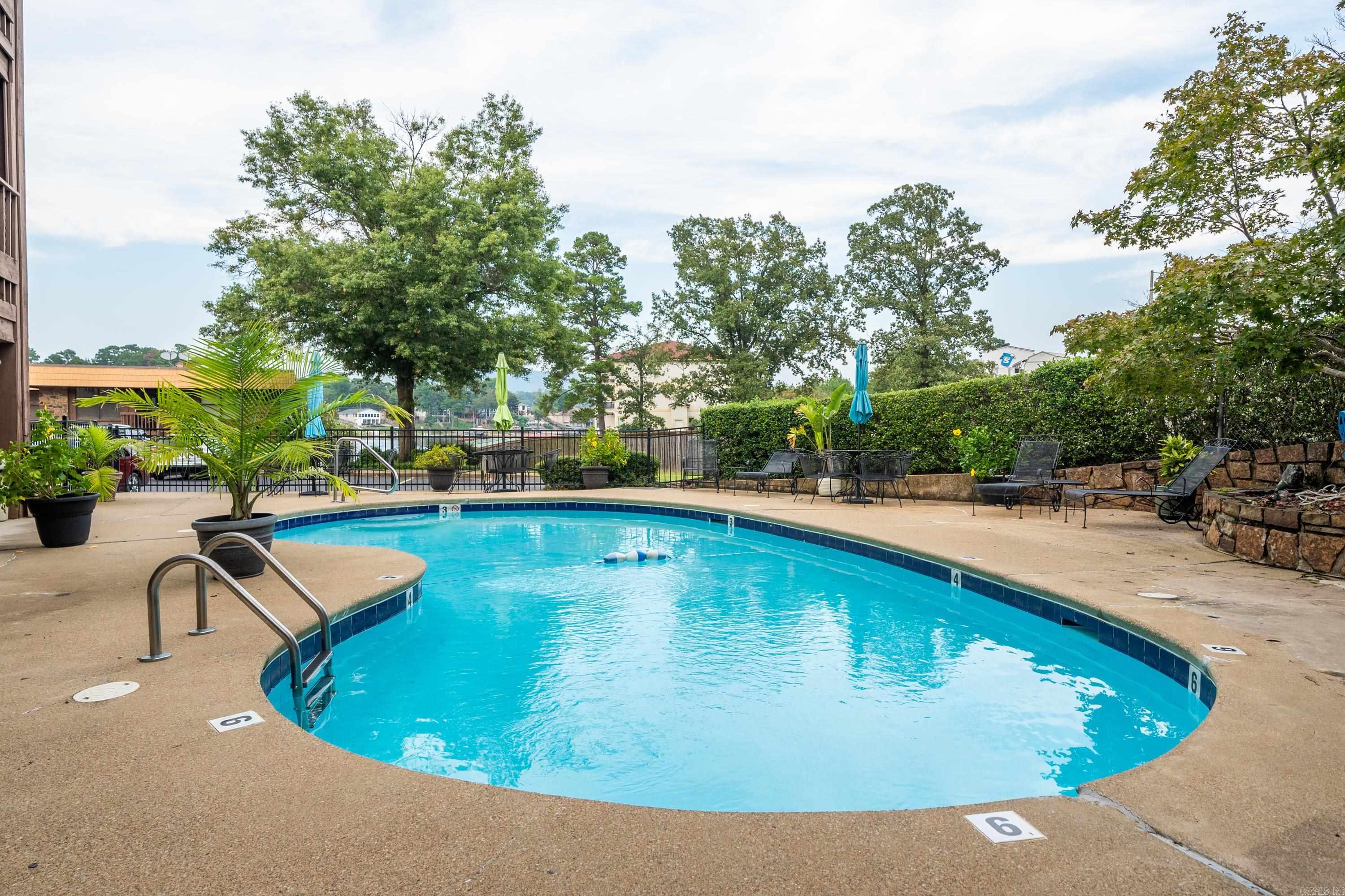 1412  Airport  Hot Springs, AR