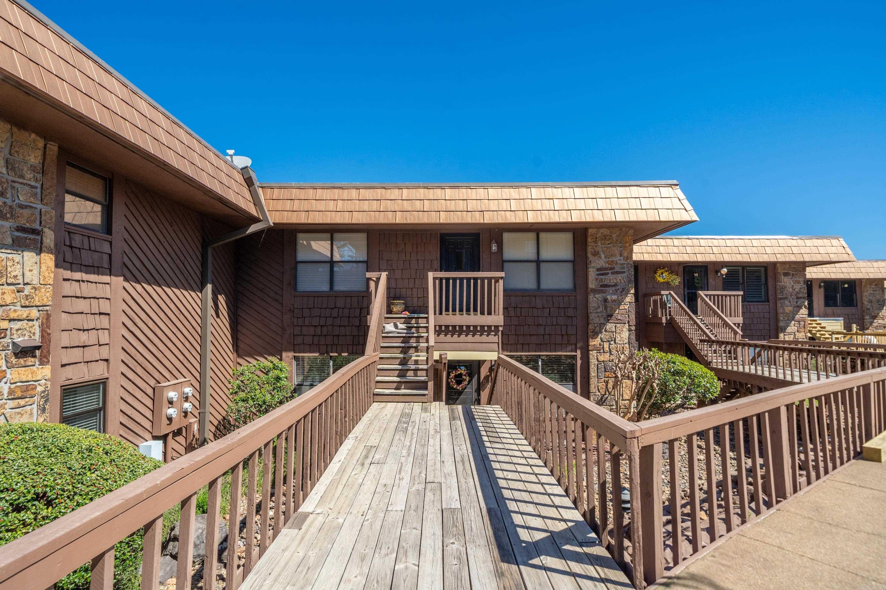 1412  Airport  Hot Springs, AR