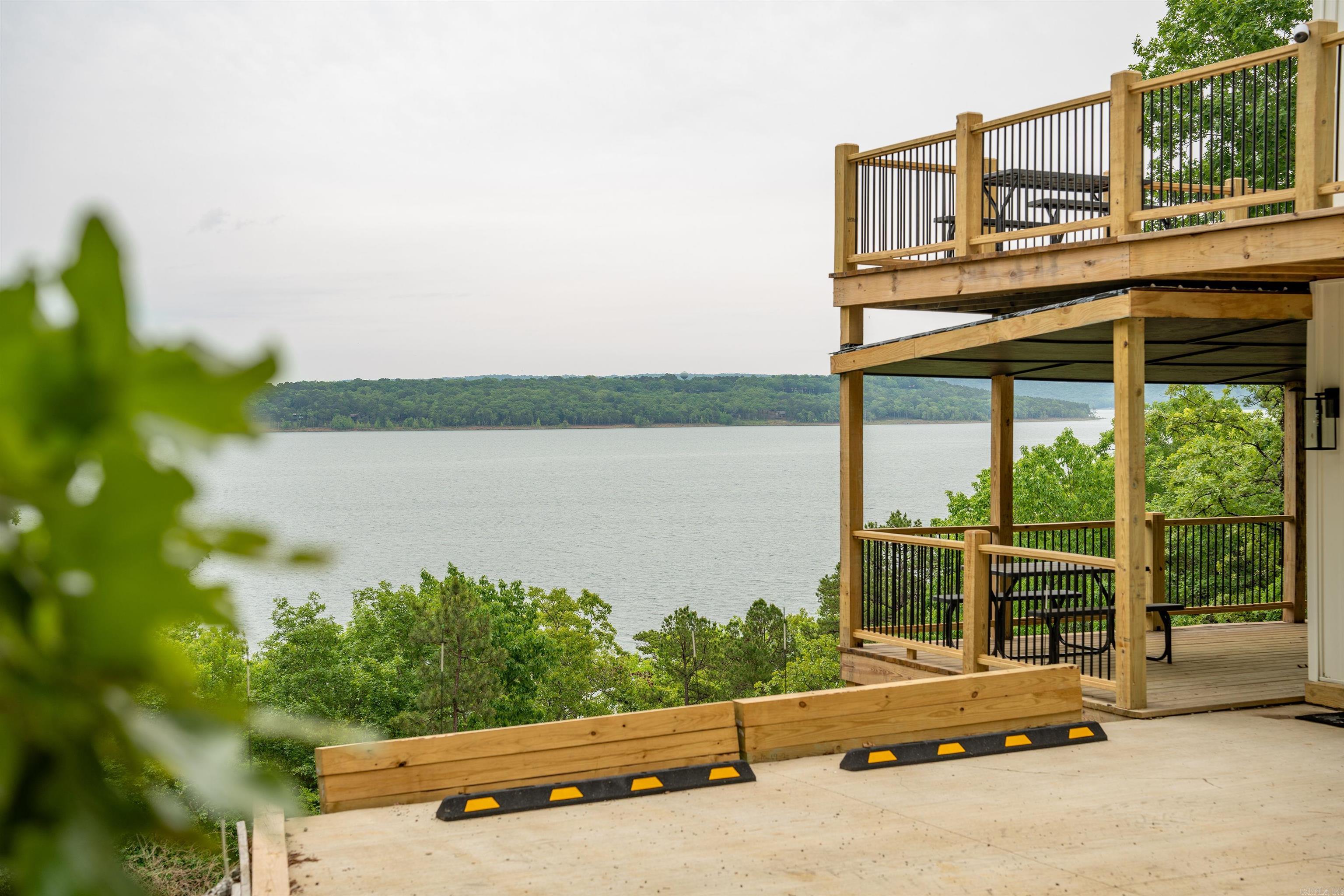 31  Farris Landing  Quitman, AR