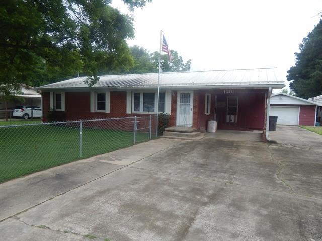 1201 E COURT ST  Paragould, AR