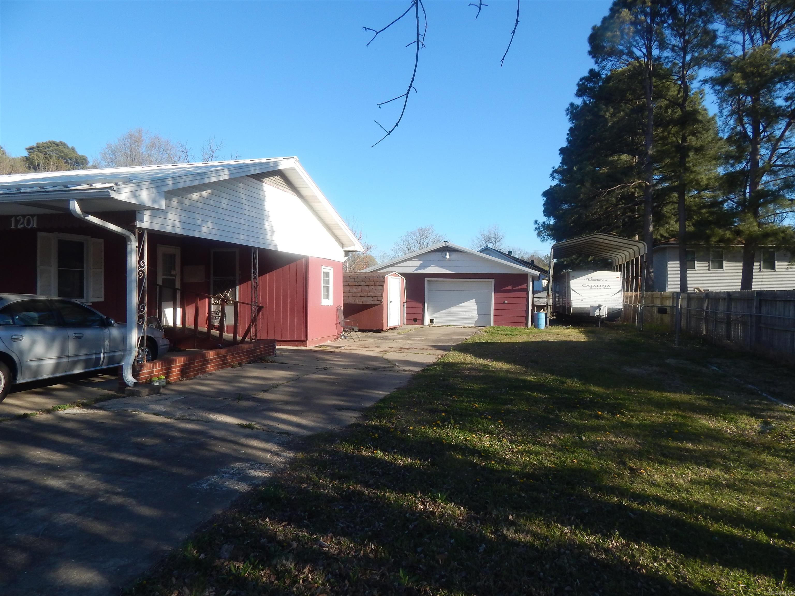 1201 E COURT ST  Paragould, AR