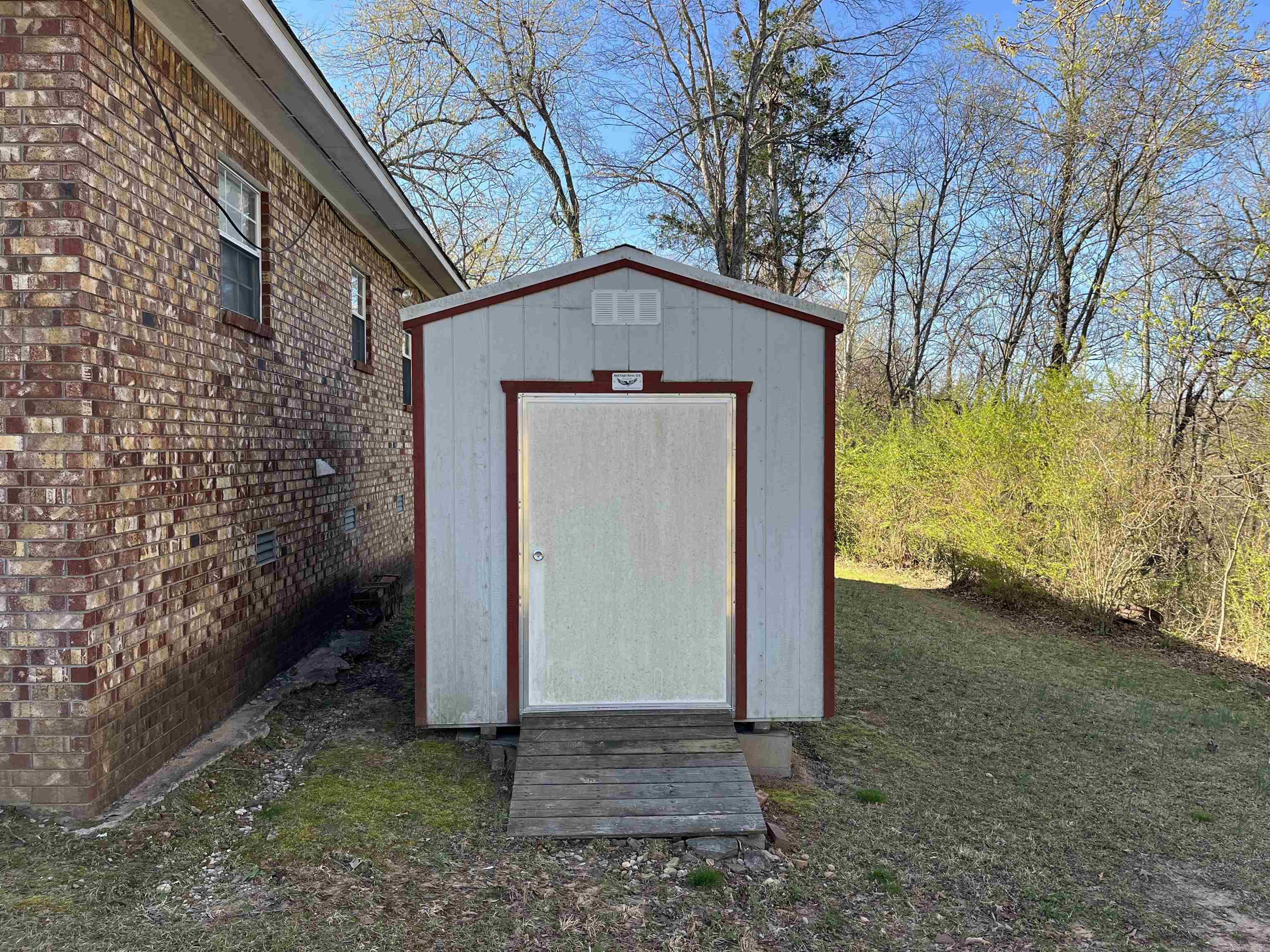 908  Park  Mountain View, AR