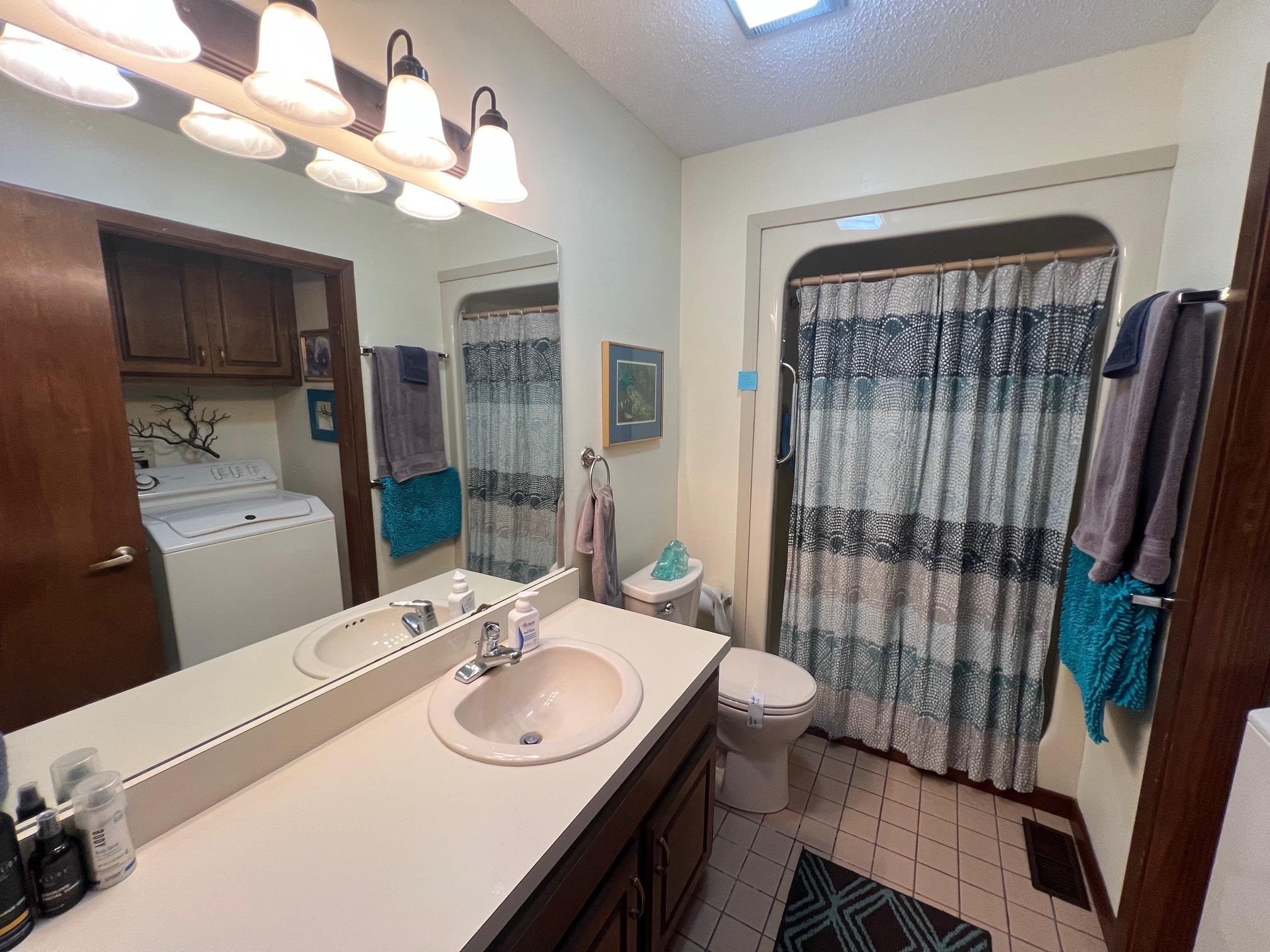 1104  Pearl  Horseshoe Bend, AR