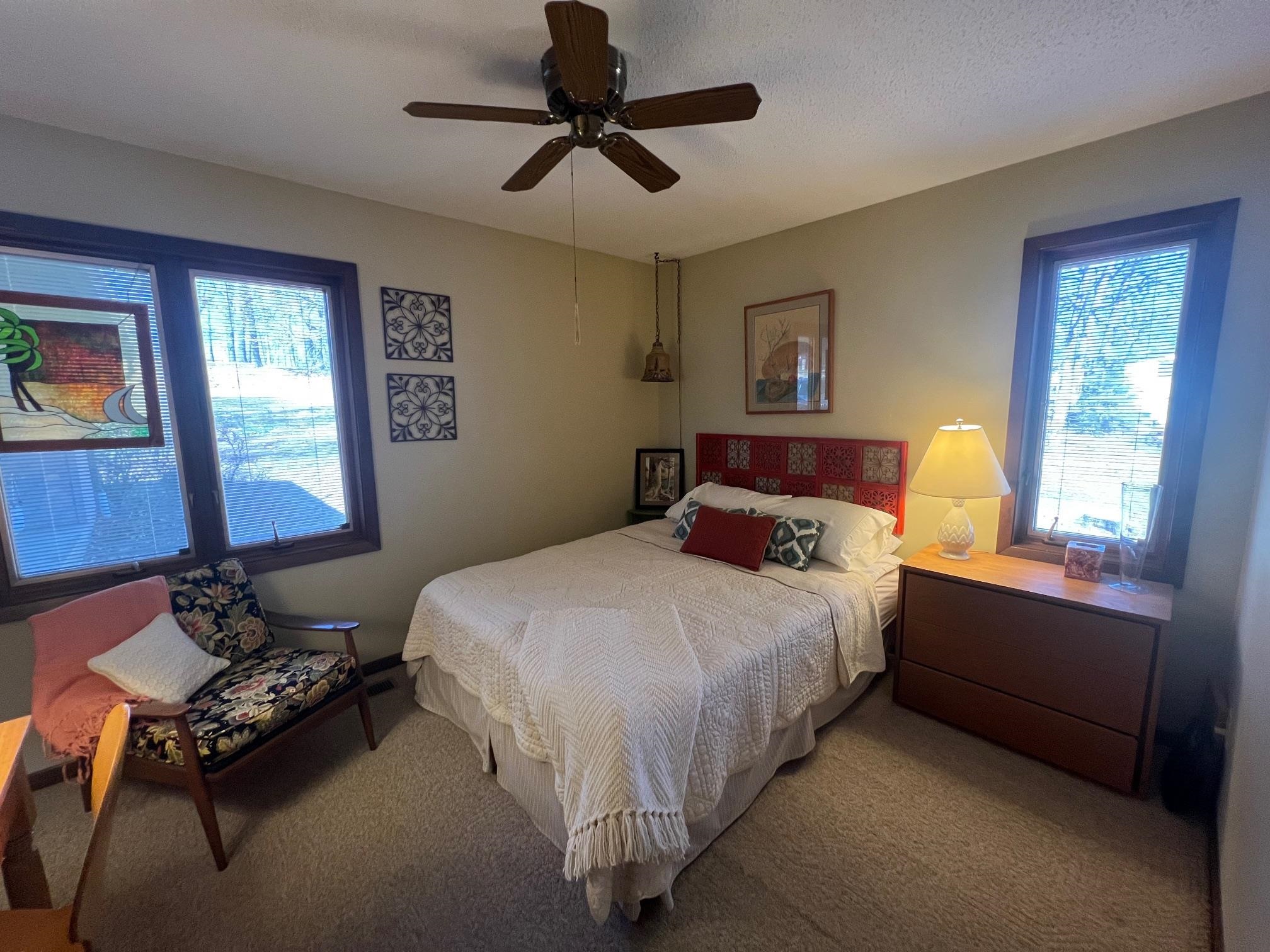 1104  Pearl  Horseshoe Bend, AR