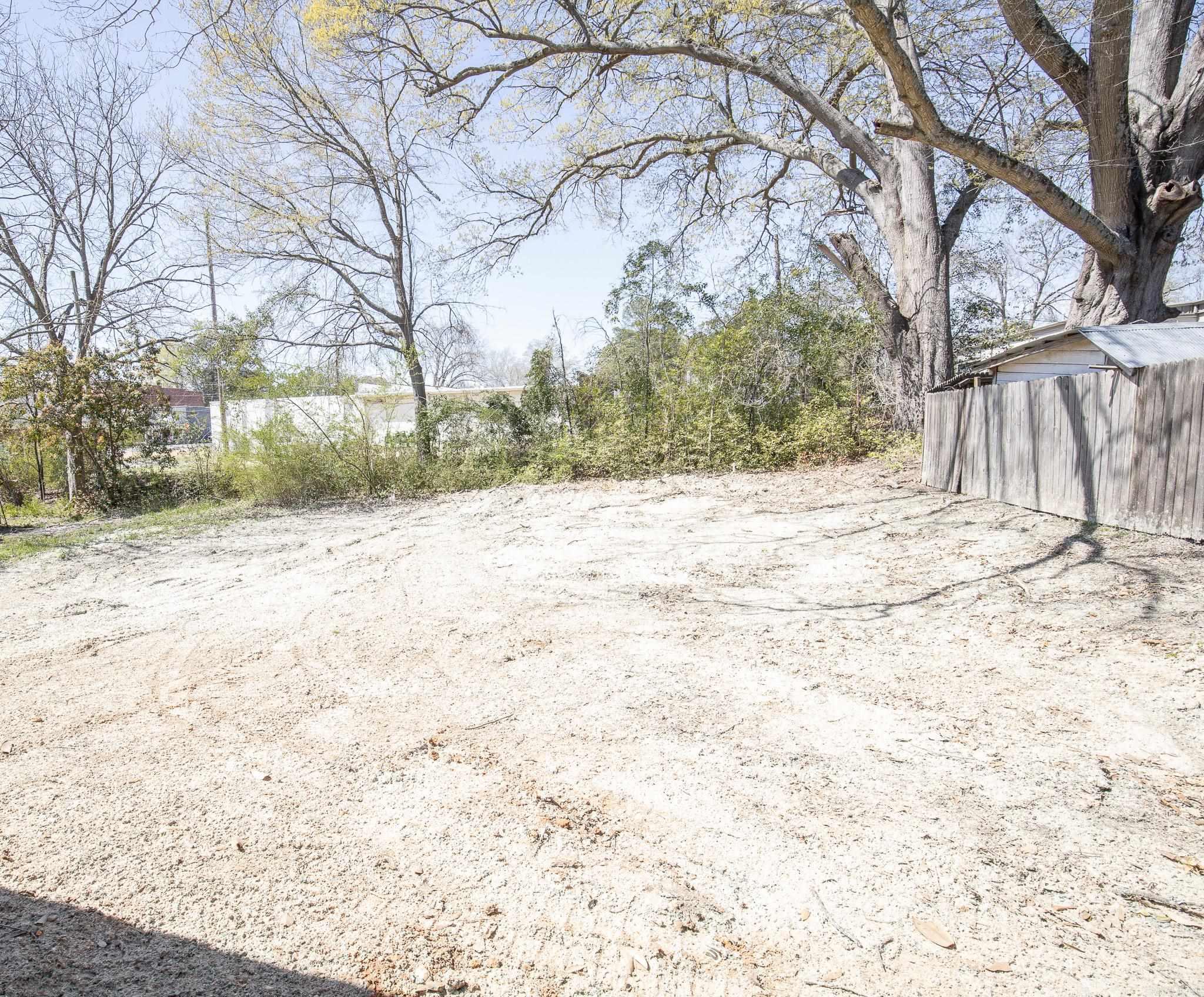 205 N main  Sheridan, AR