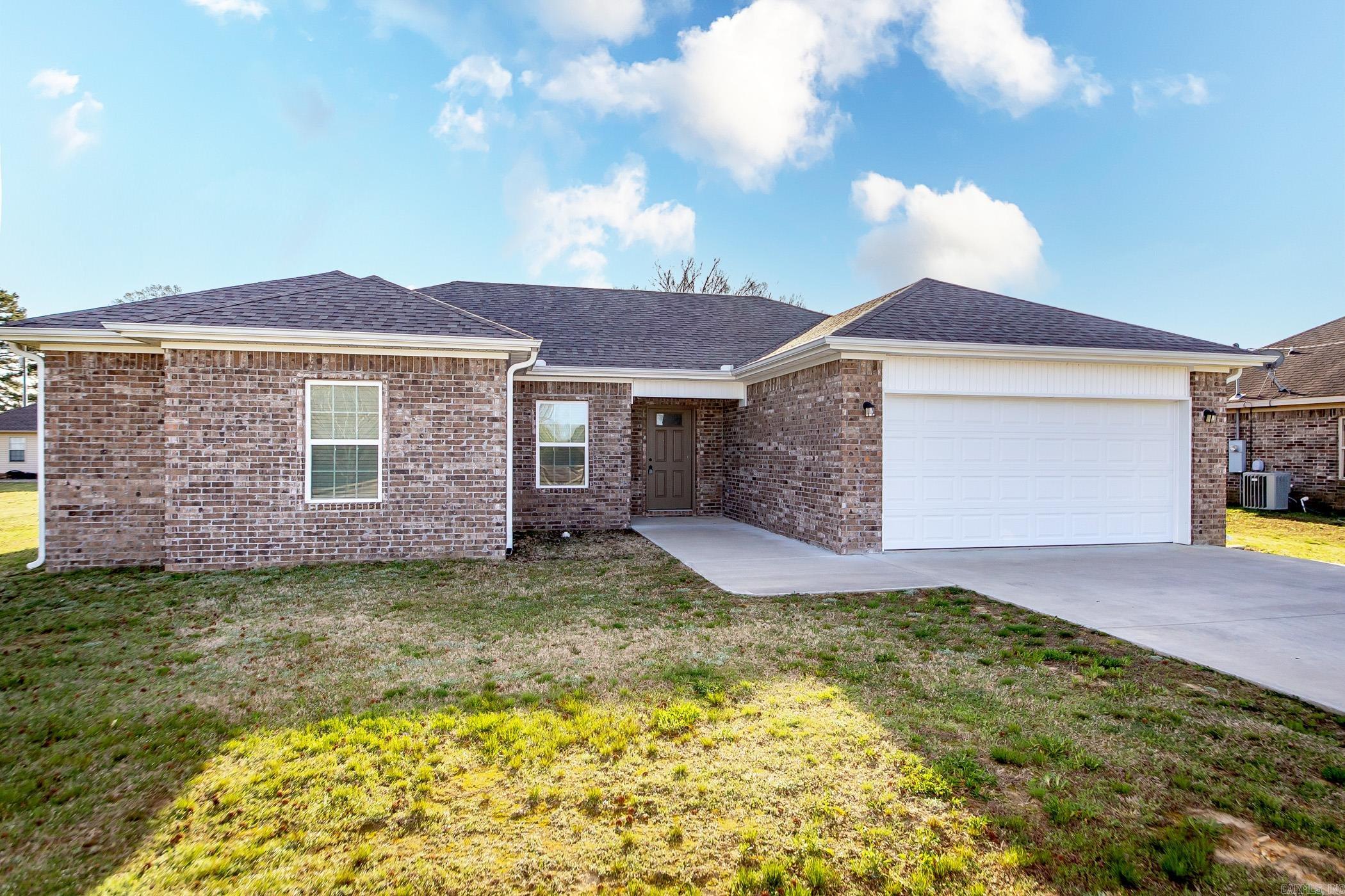 305  Dogwood  Beebe, AR