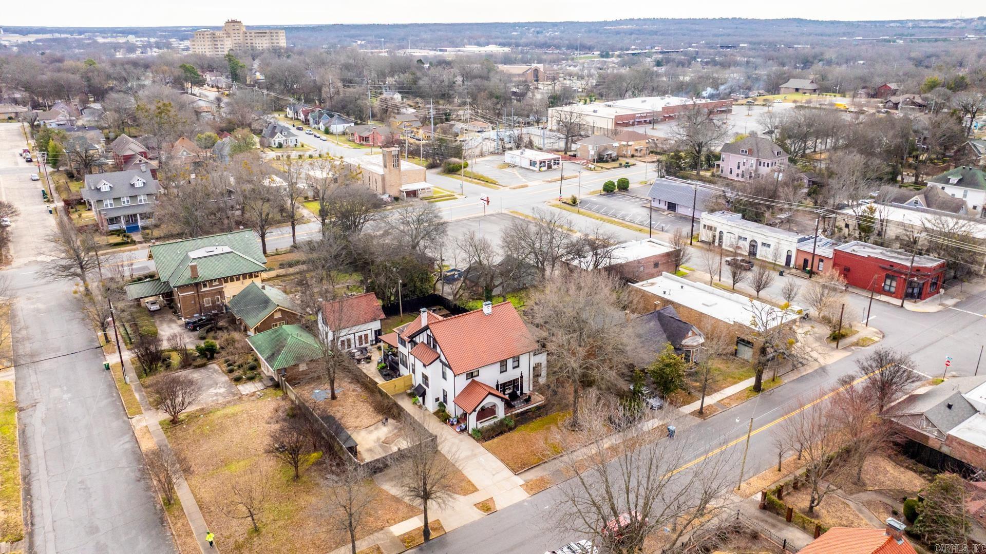 2205 S Arch  Little Rock, AR