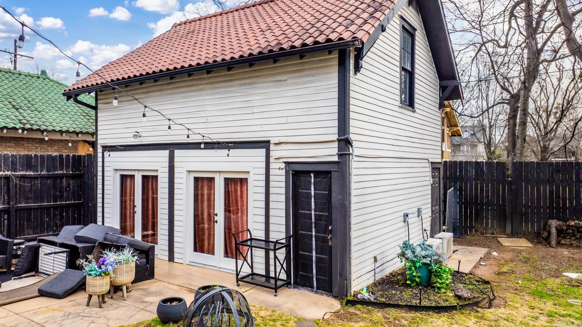 2205 S Arch  Little Rock, AR