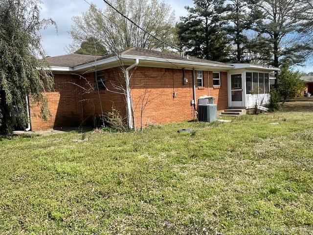 505 W Cleveland  Hazen, AR