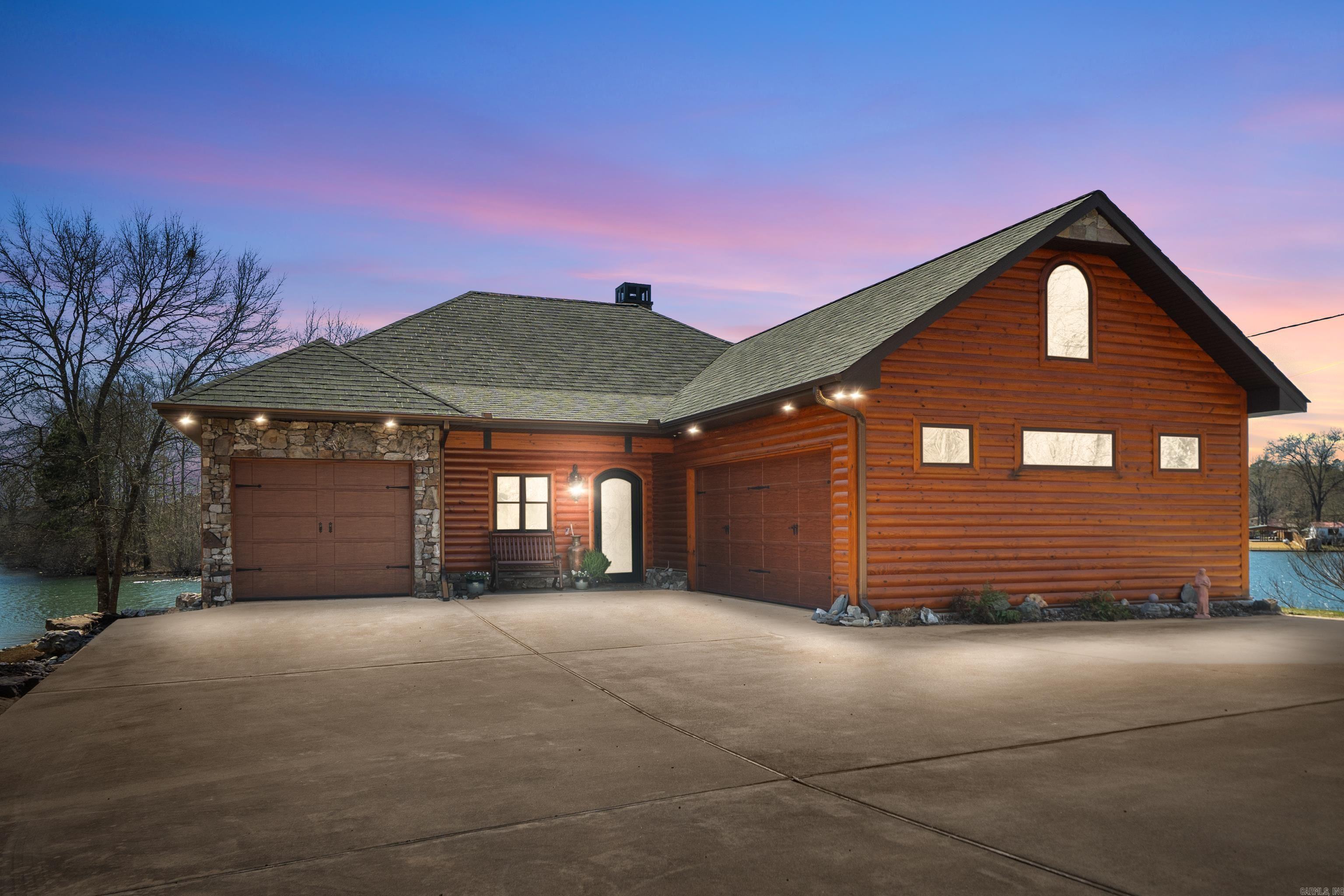 168  Golden Oak  Hot Springs, AR