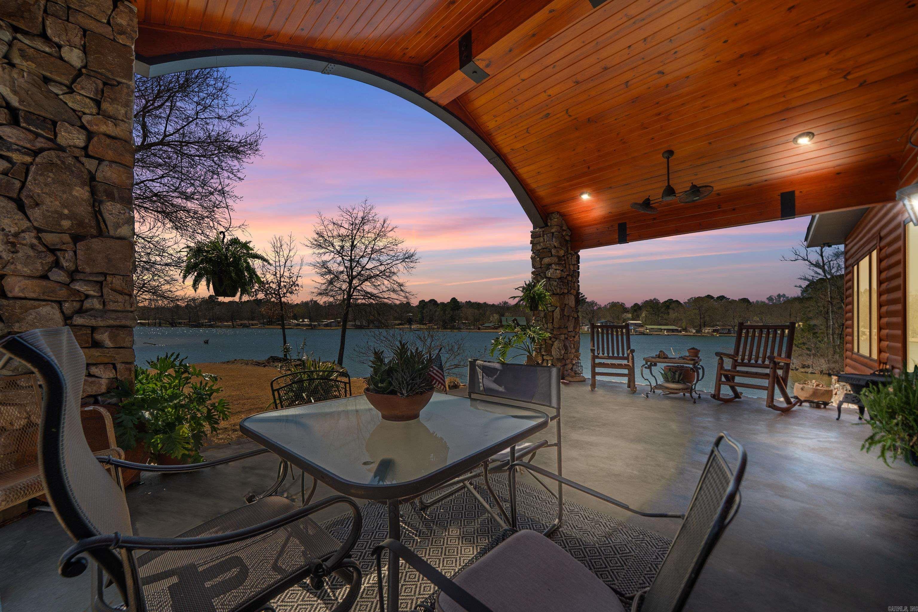 168  Golden Oak  Hot Springs, AR