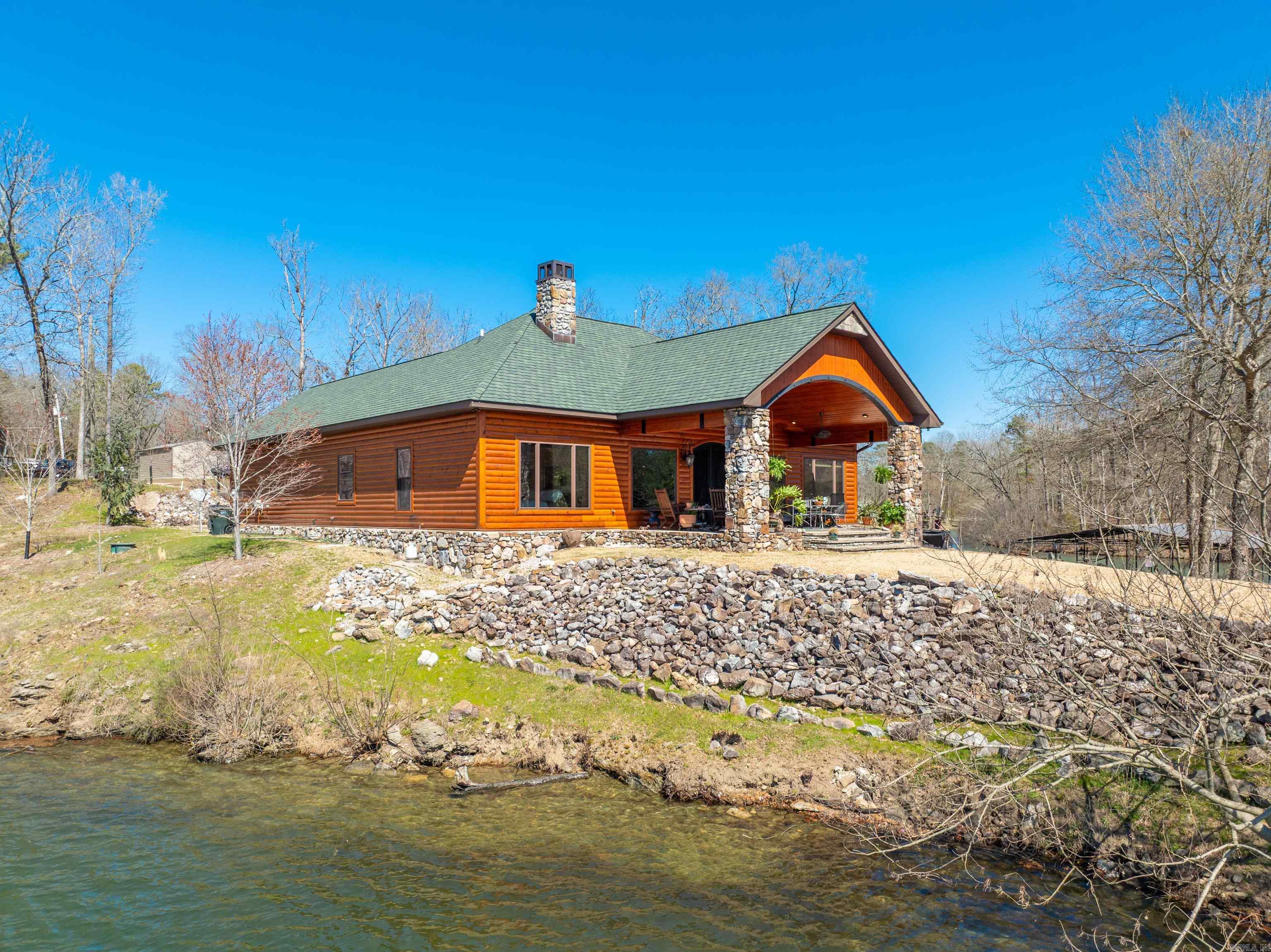 168  Golden Oak  Hot Springs, AR