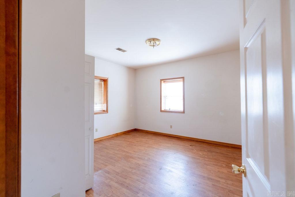 390  Fox Chase  Greers Ferry, AR