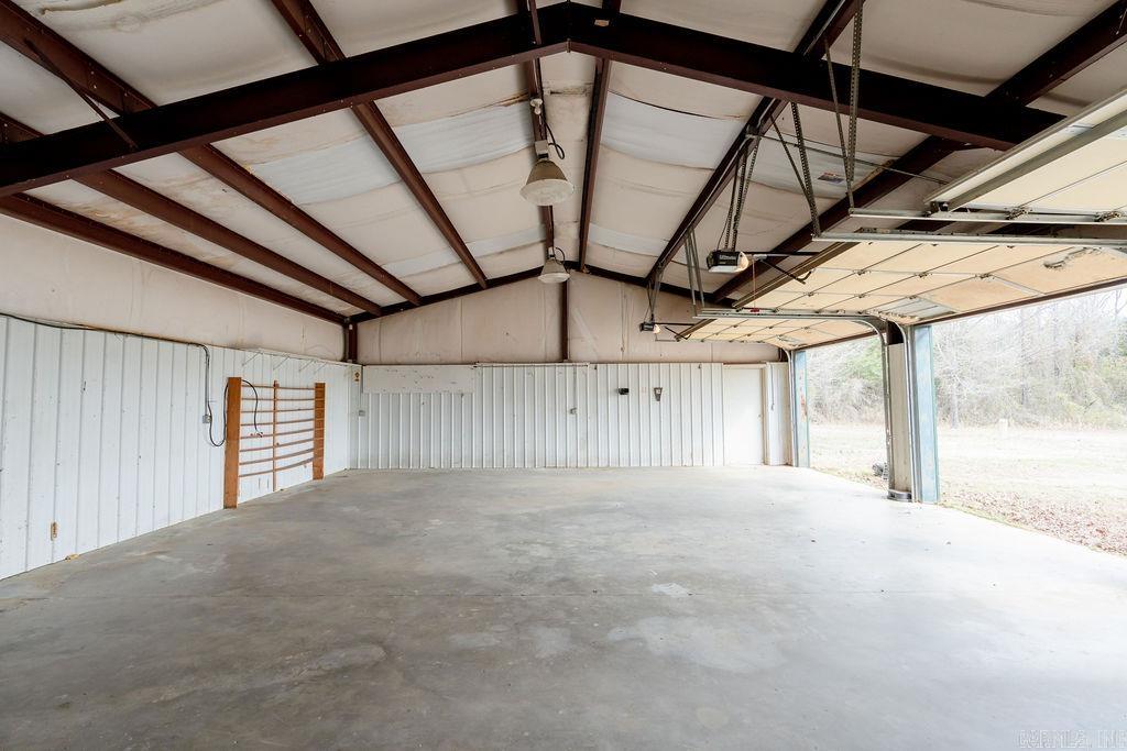 390  Fox Chase  Greers Ferry, AR