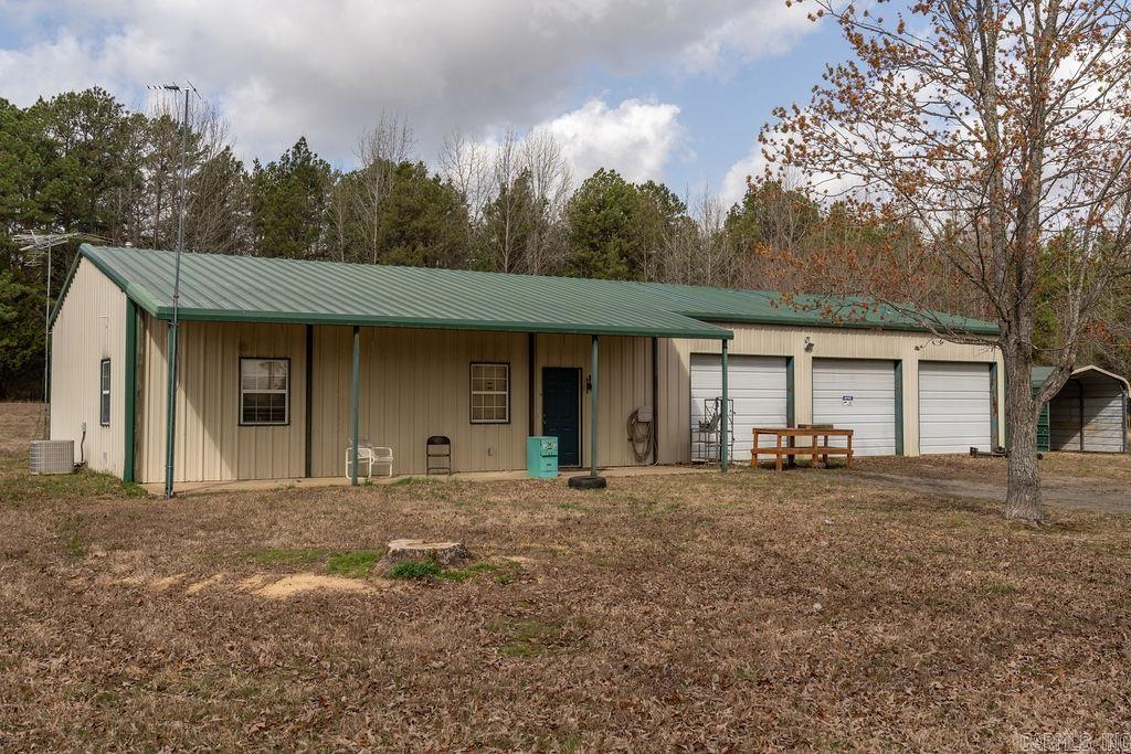 390  Fox Chase  Greers Ferry, AR