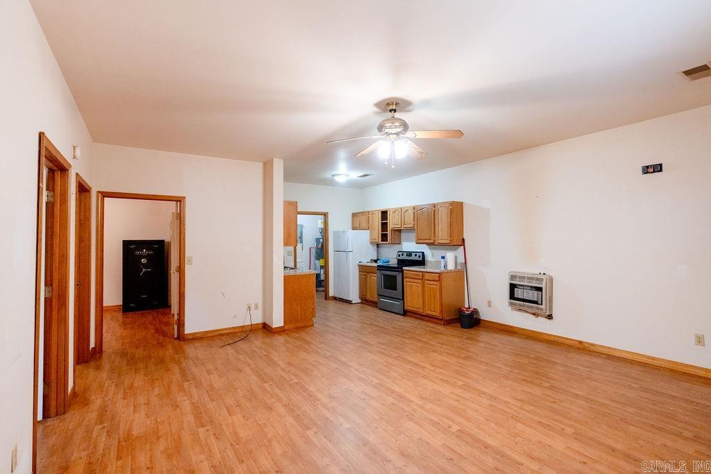 390  Fox Chase  Greers Ferry, AR