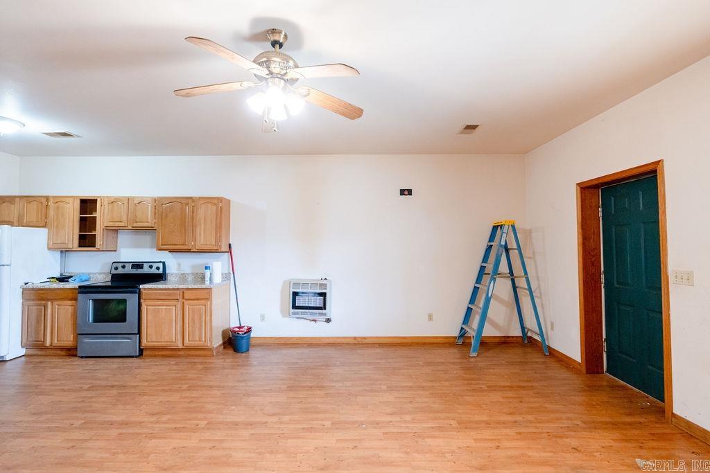 390  Fox Chase  Greers Ferry, AR