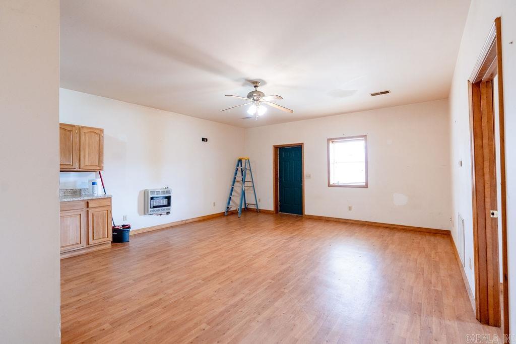 390  Fox Chase  Greers Ferry, AR