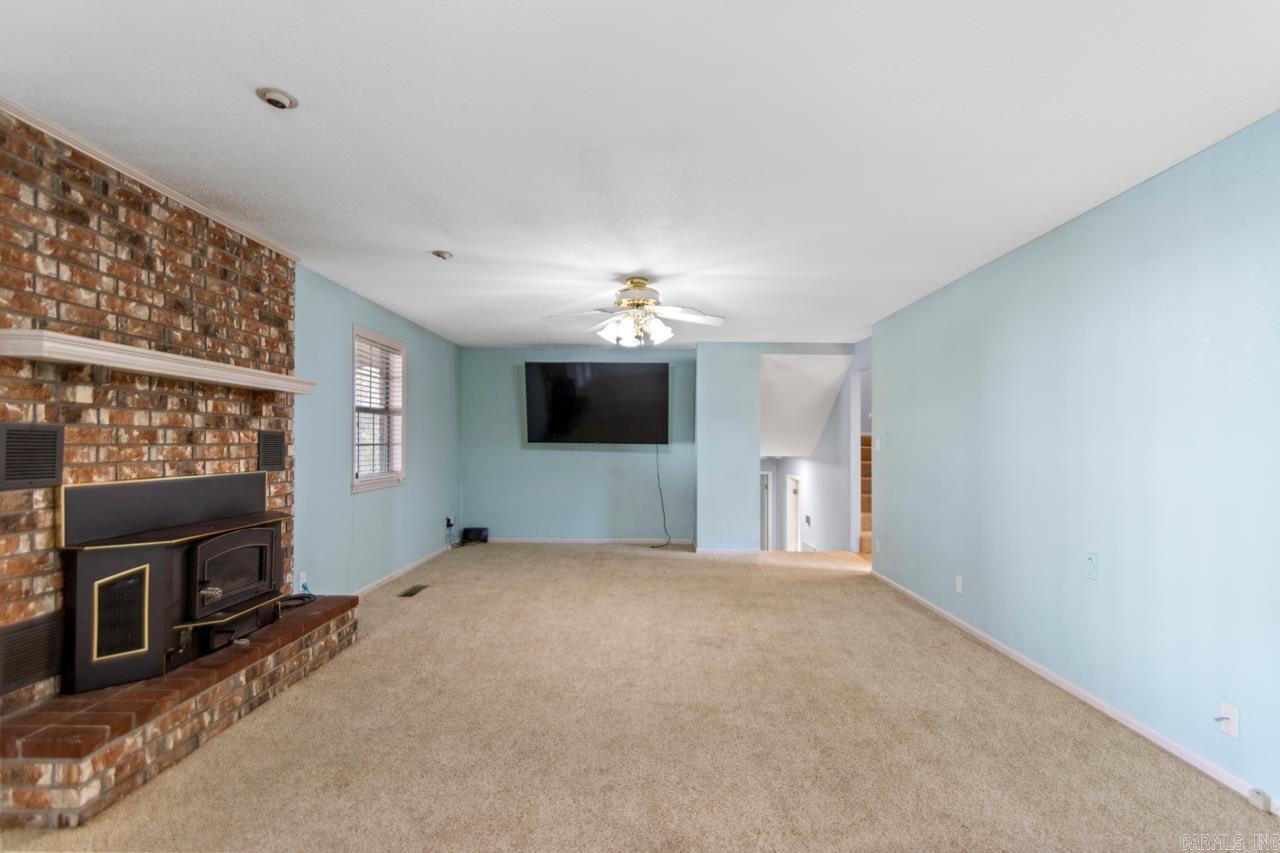 702 N Briarwood  Sheridan, AR