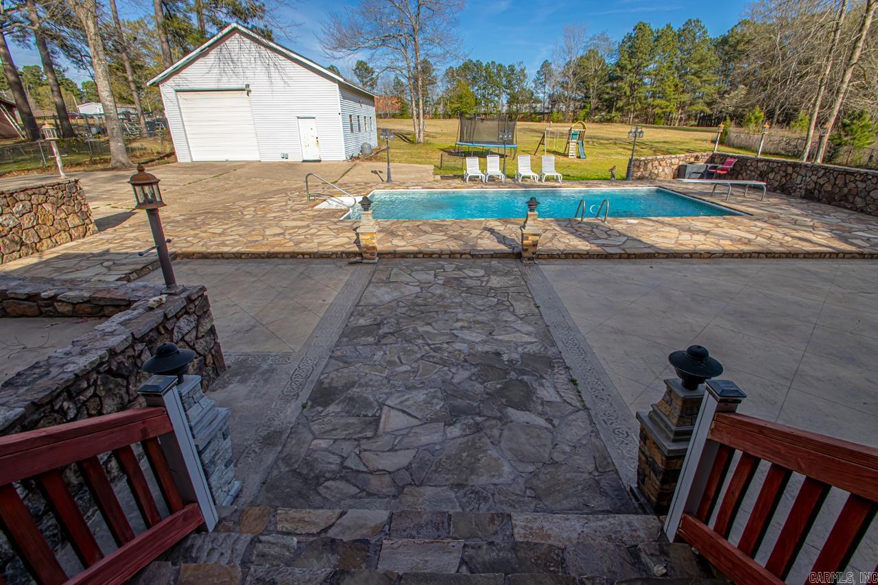 702 N Briarwood  Sheridan, AR