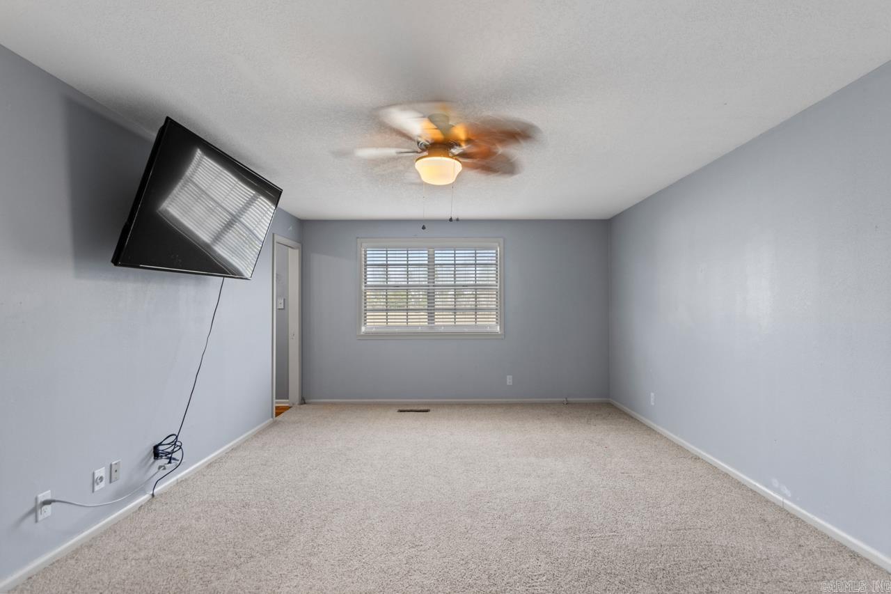 702 N Briarwood  Sheridan, AR