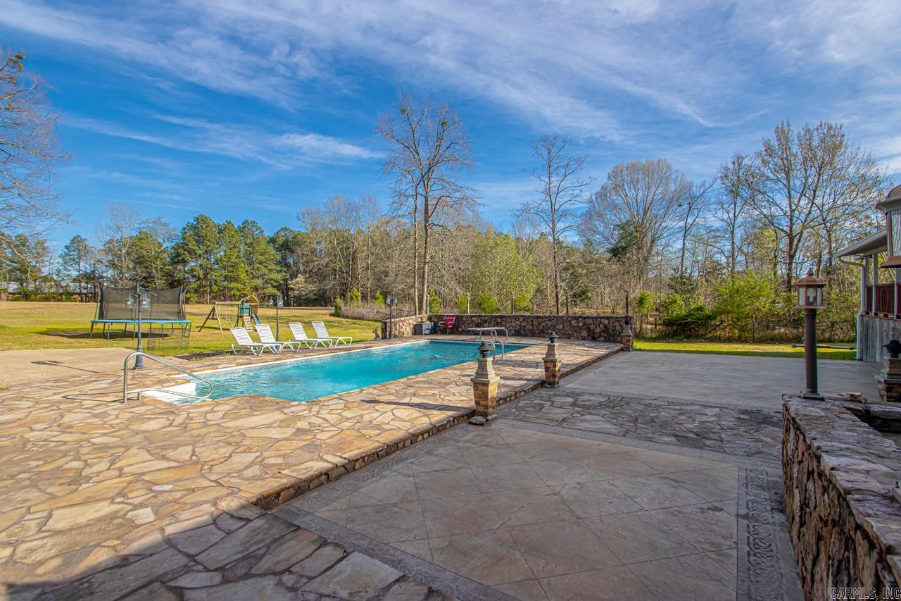 702 N Briarwood  Sheridan, AR