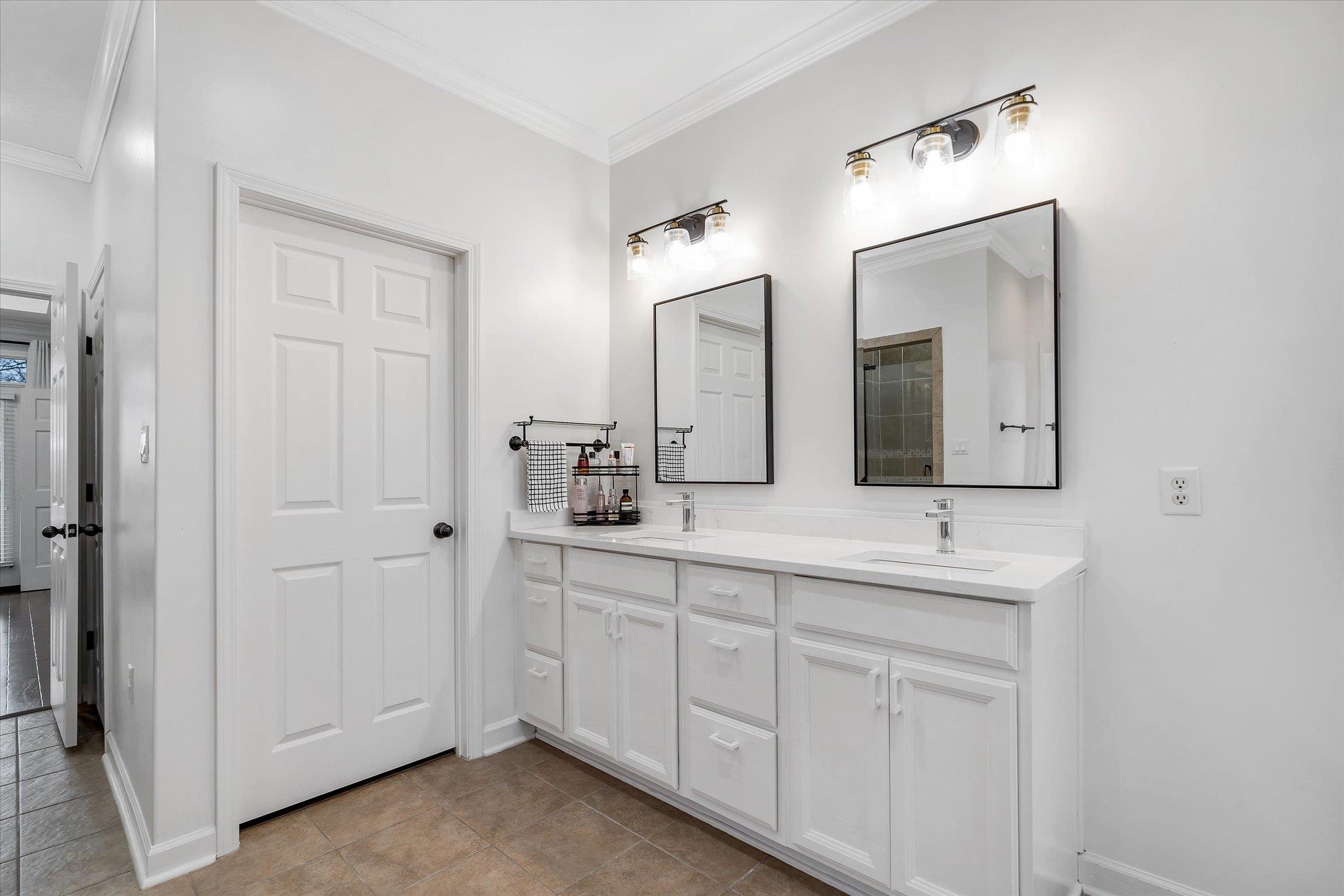4024  Chapel Hill  Jonesboro, AR